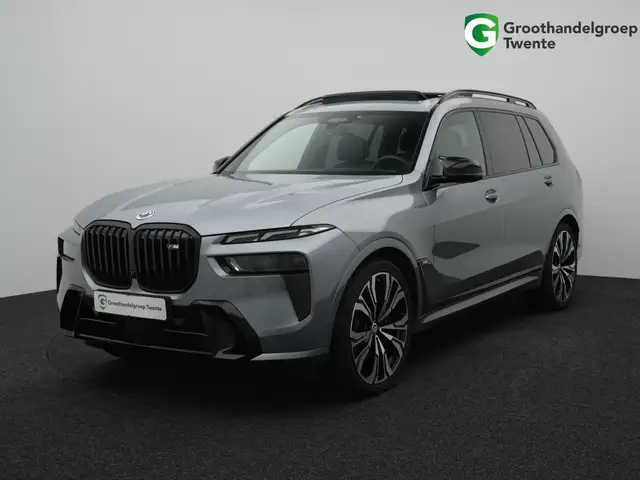 BMW X7 M i M-Sport Pro / Panoramadach / Head-Up / Sitzheizu