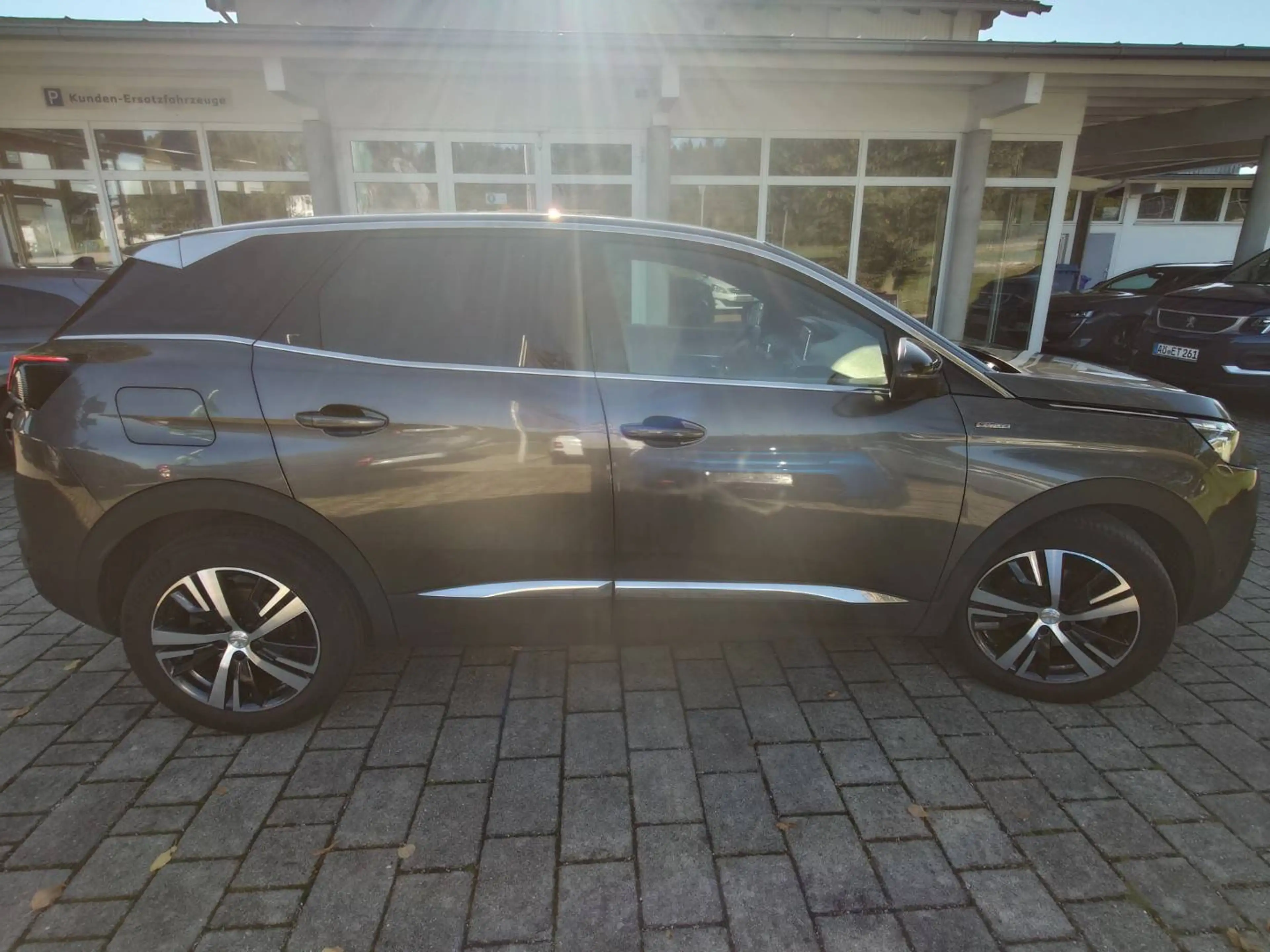 Peugeot 3008 Allure GT Line PureTech 130 *ACC*360°Kamera*NAVI*DAB*GT-Line Paket*Top Zustand* — photo 6