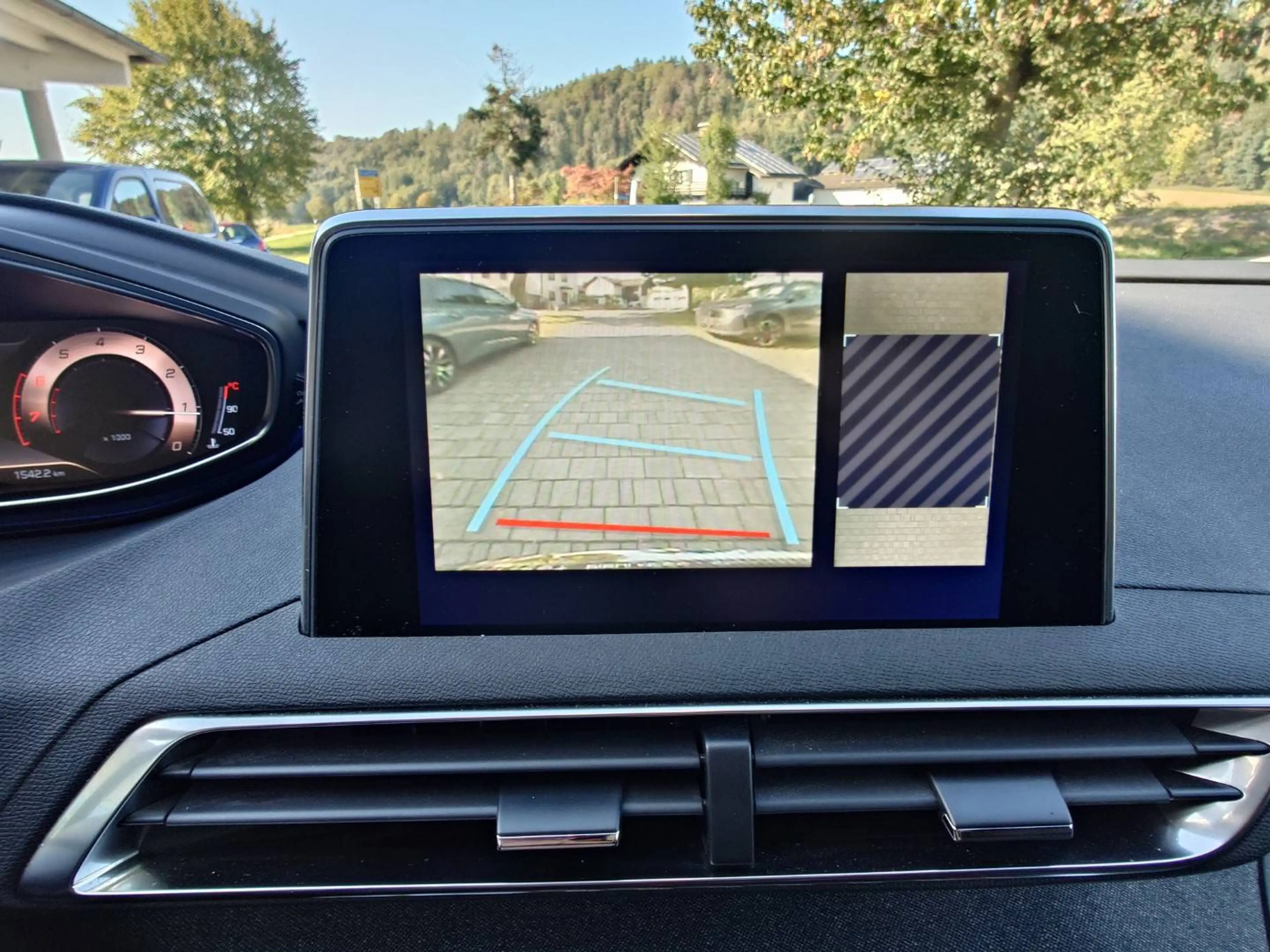 Peugeot 3008 Allure GT Line PureTech 130 *ACC*360°Kamera*NAVI*DAB*GT-Line Paket*Top Zustand* — photo 11