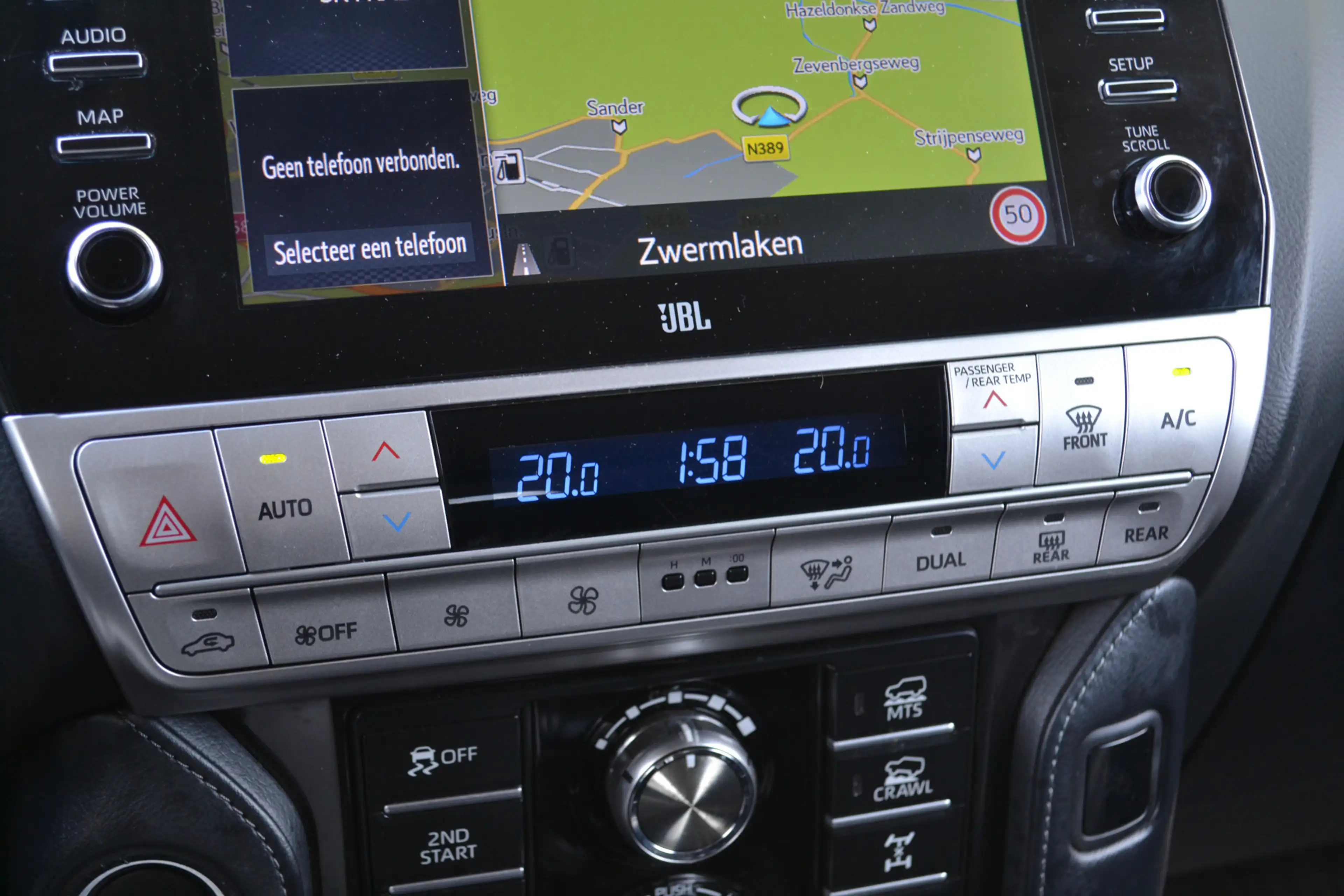 Toyota Land Cruiser 150 2.8 D-4D-F Professional Window Van — photo 15