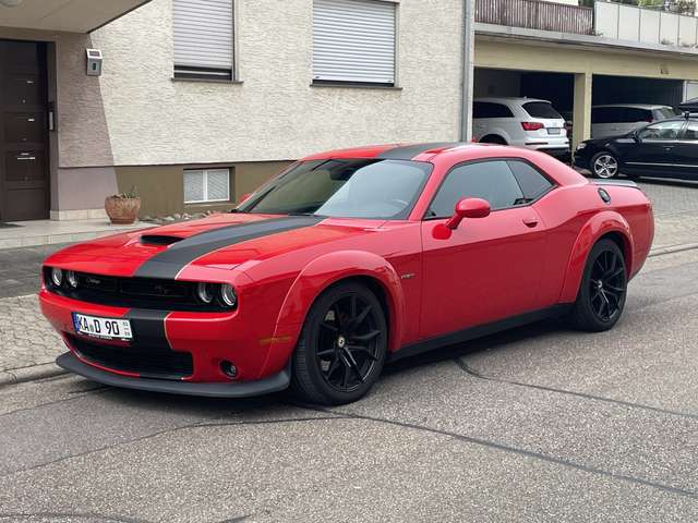 Imagine Dodge Challenger Automatik R/T Plus Classic