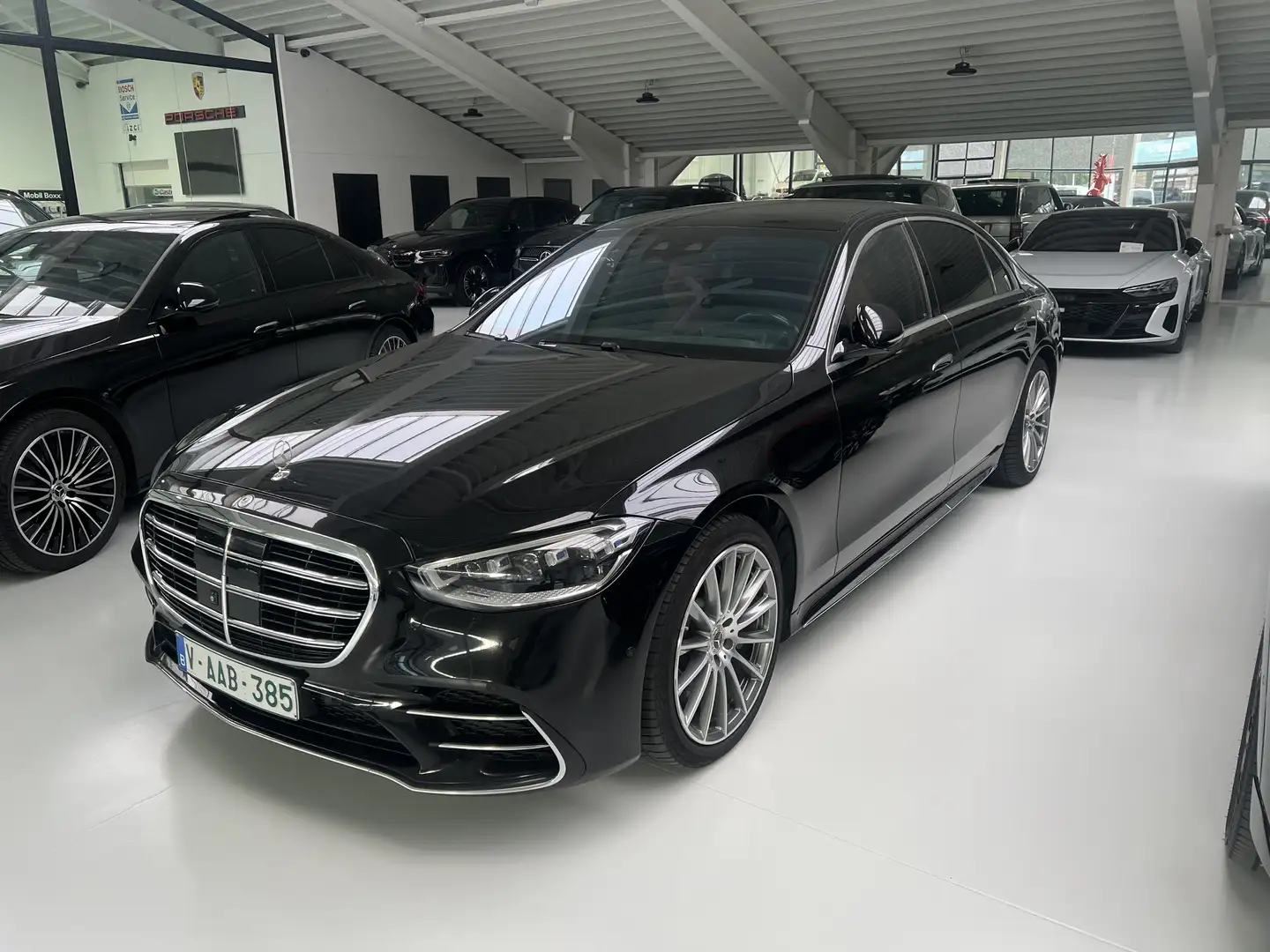 Mercedes-Benz S 580 S 580e 4Matic L 9G-TRONIC AMG FULL OPTION Zwart - 2