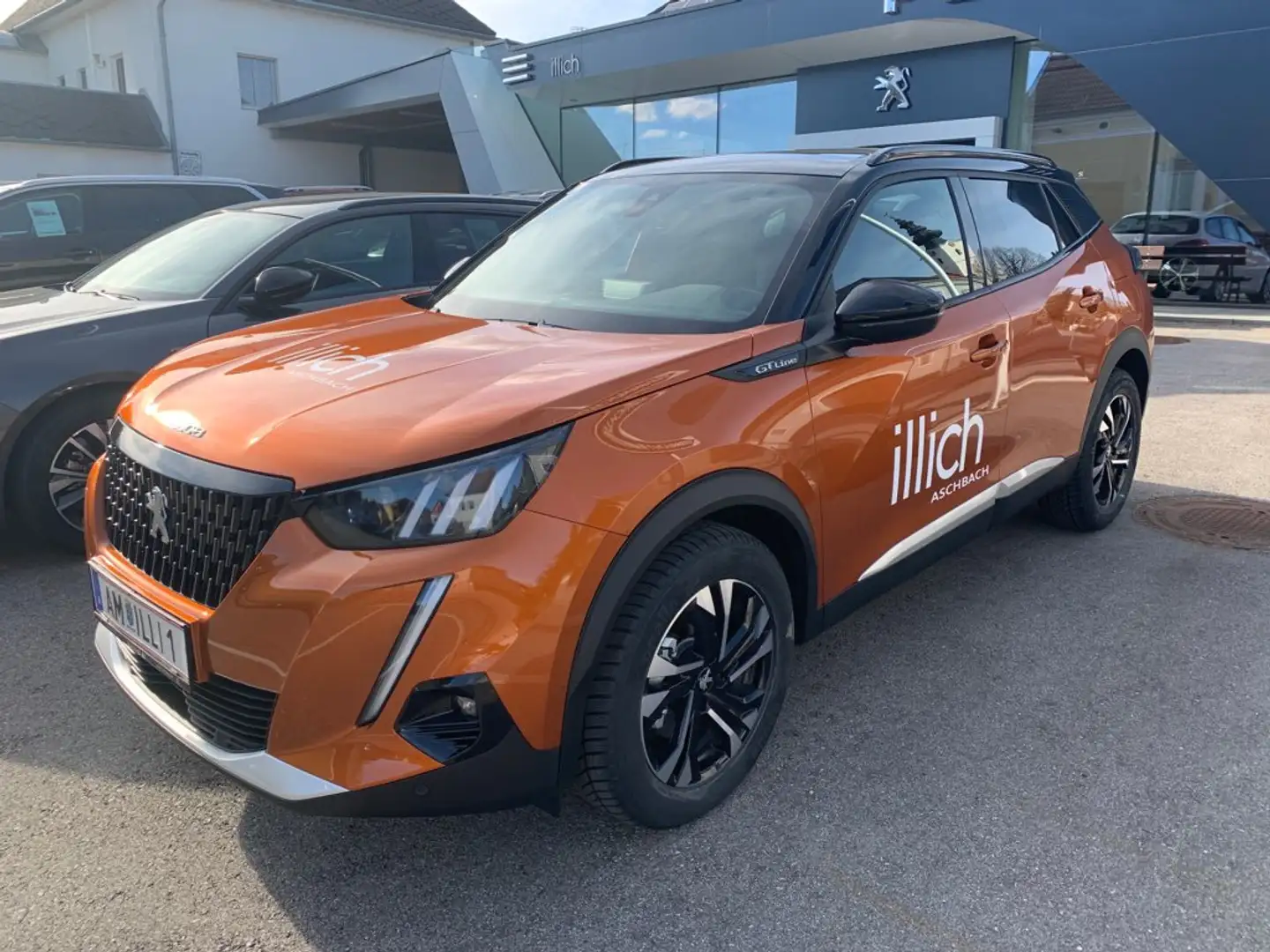 Peugeot 2008 GT-Line HDI130EAT8 Orange - 2