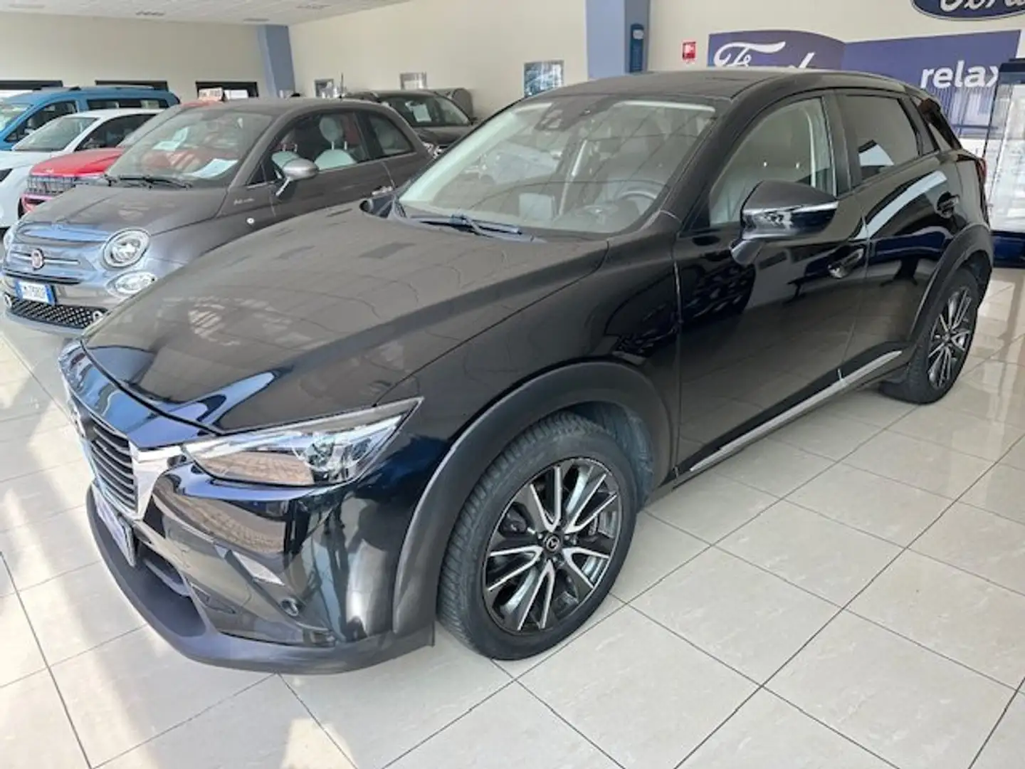 Mazda CX-3 CX-3 1.5d SKIACTIVE awd 105cv Nero - 2