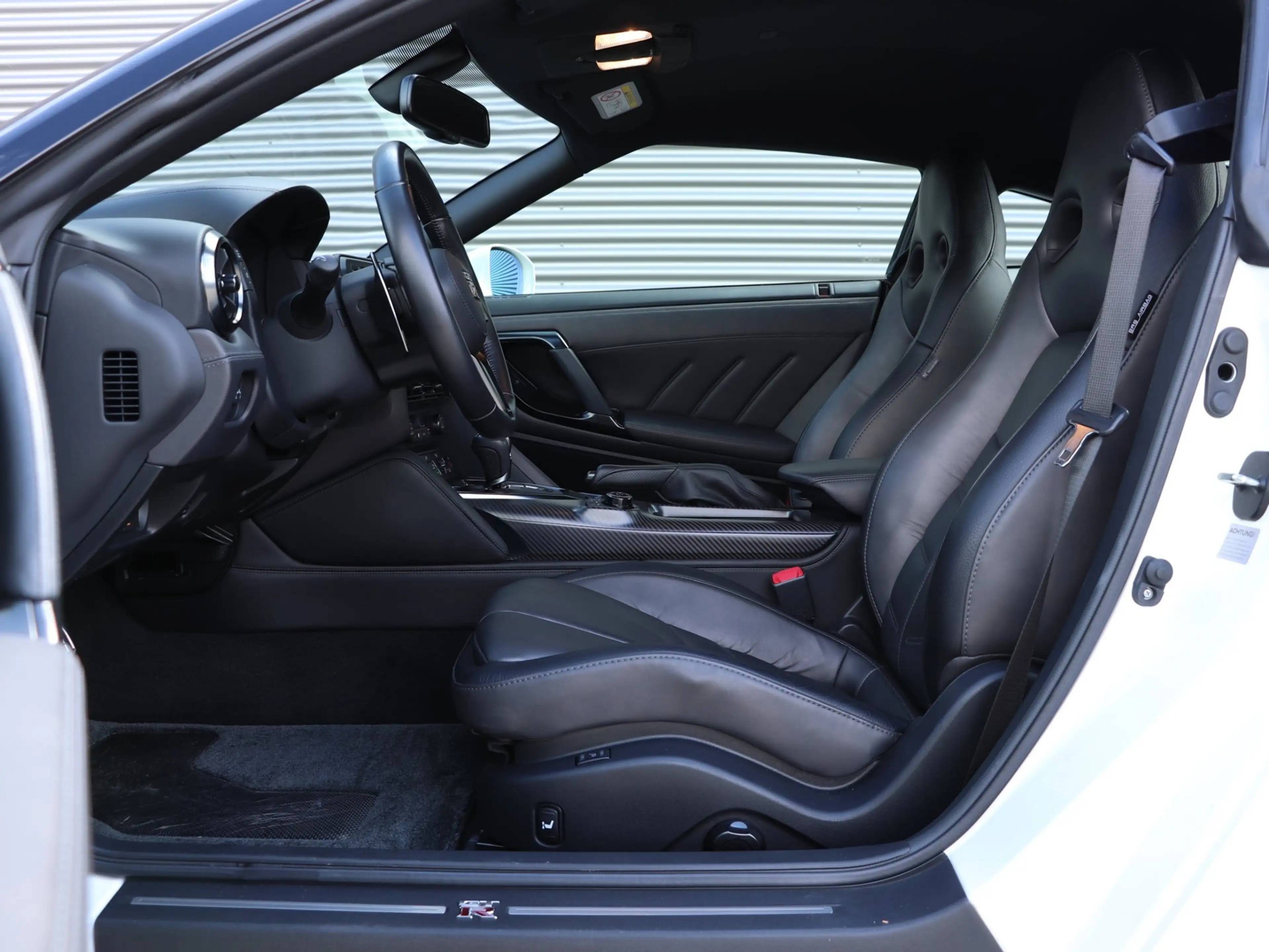 Nissan GT-R 3.8 V6 Prestige B.R.M. Edition 1/25 — photo 6