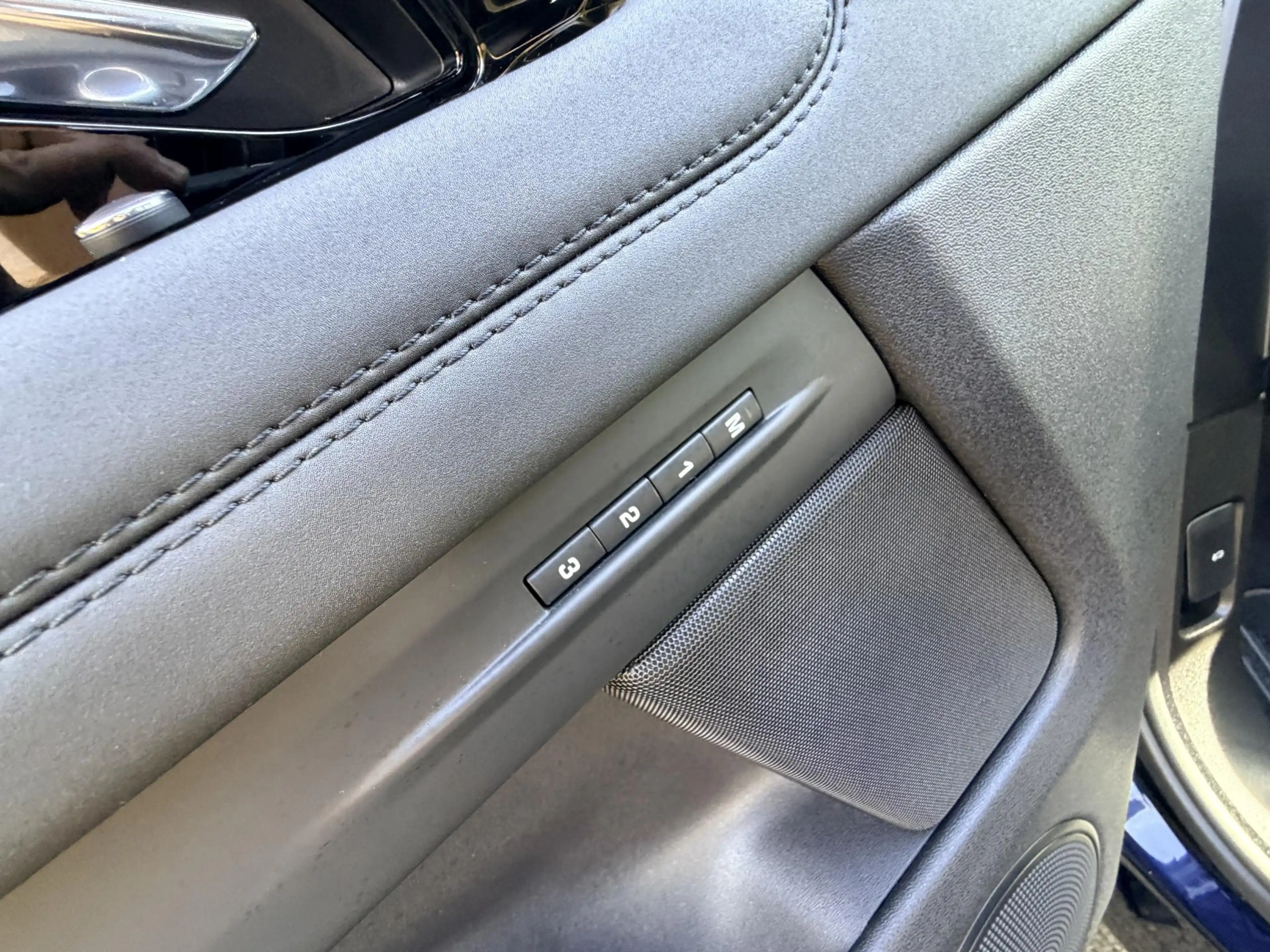 Land Rover Range Rover Evoque 1.5 P300e AWD ACC•Leder•Camera — photo 13