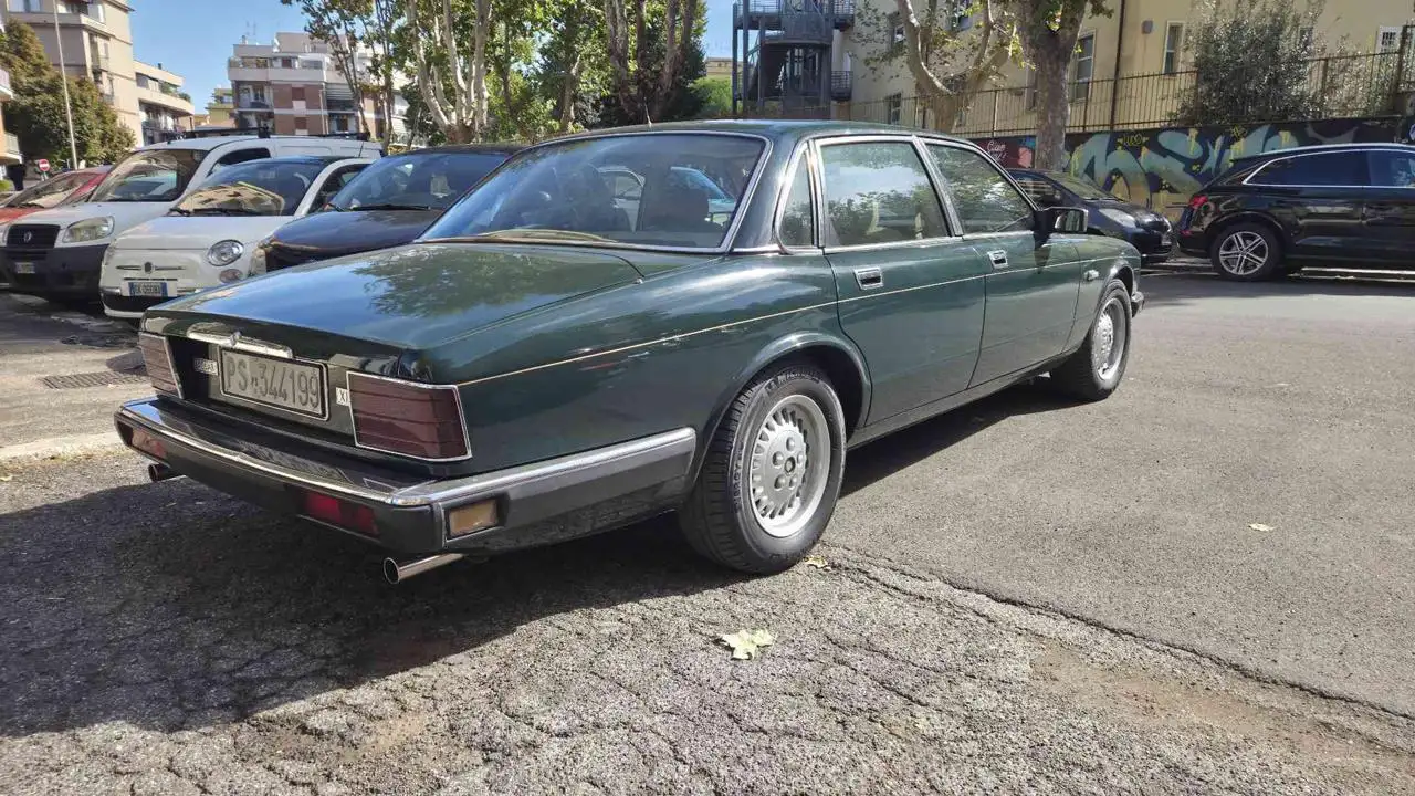 Jaguar XJ6 3.6, foto 4
