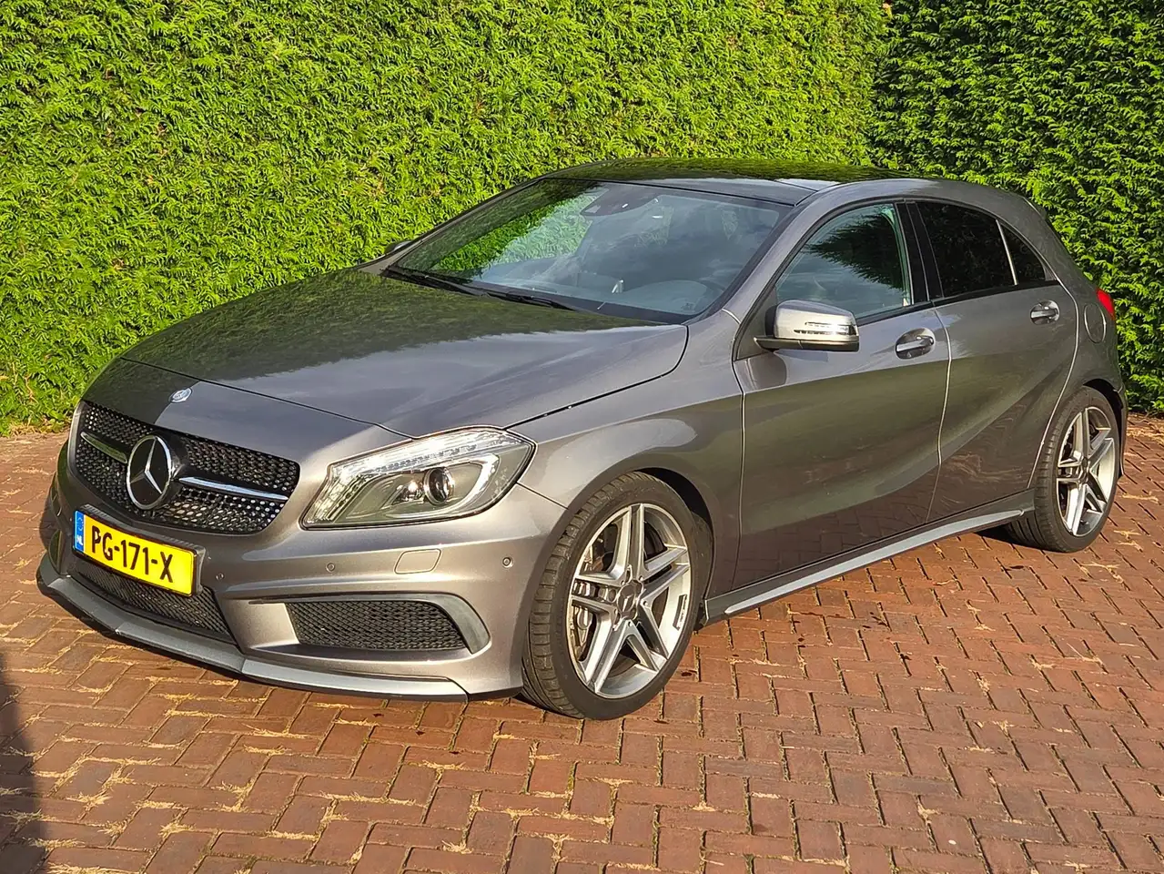 Mercedes-Benz A 45 AMG