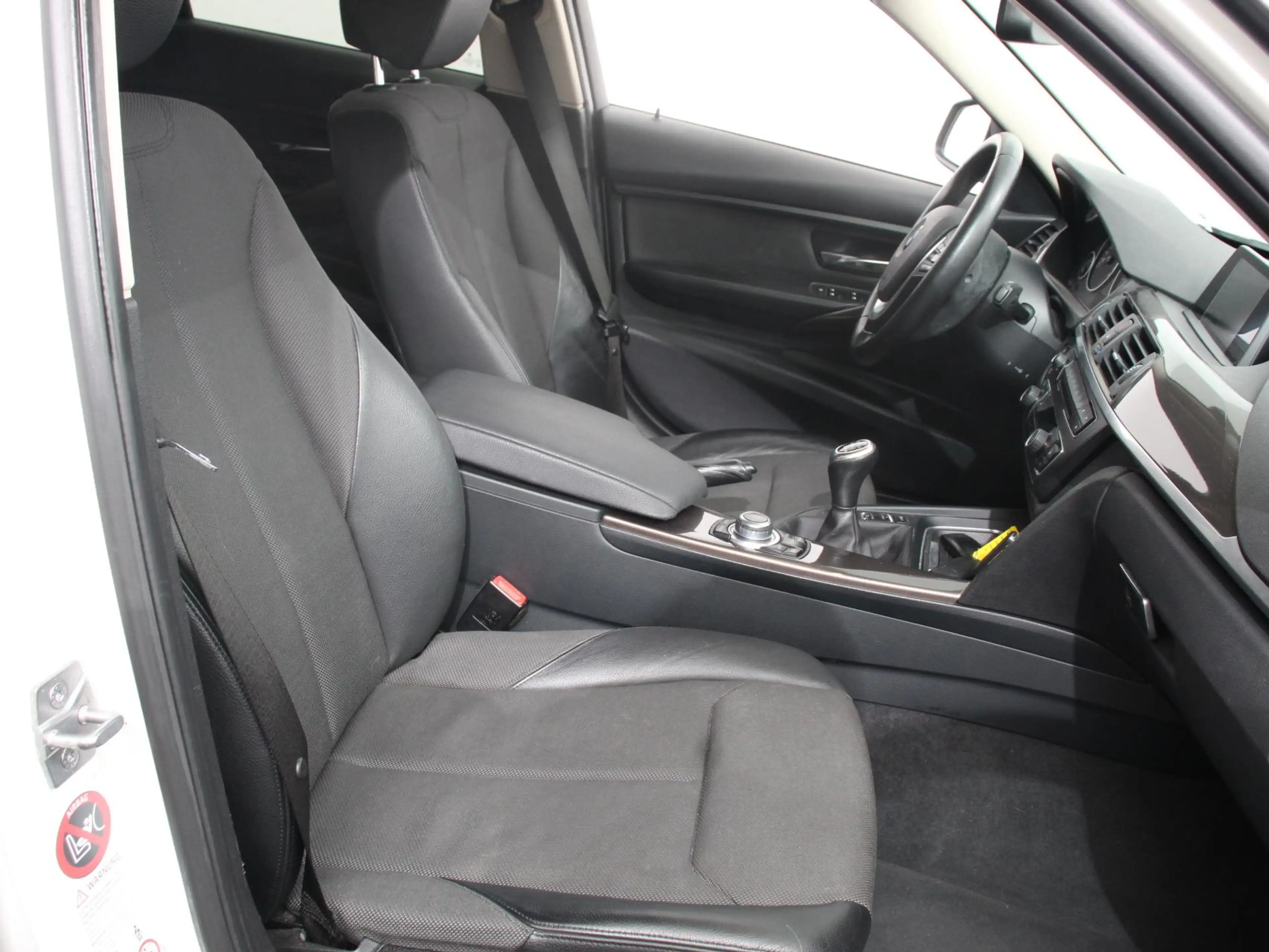 BMW 316 3-serie Touring 316i M Sport Edition High Executiv — photo 11