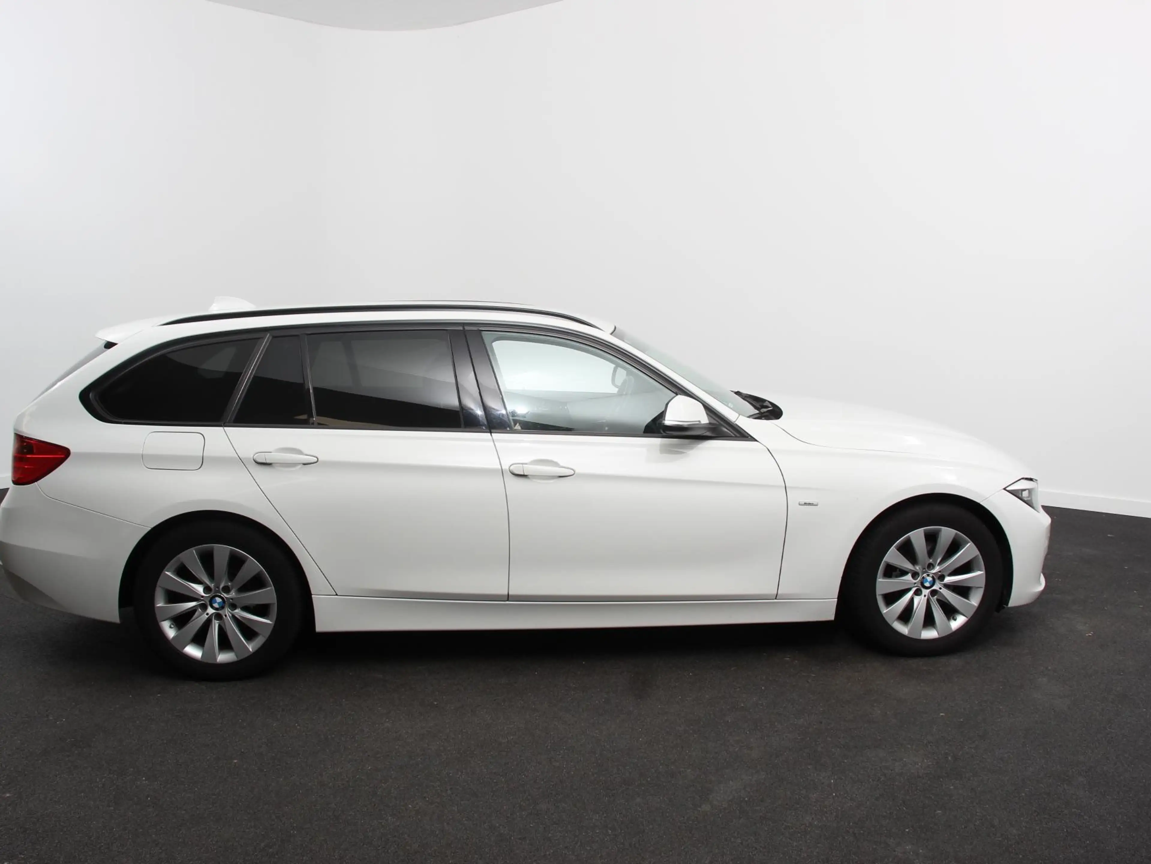 BMW 316 3-serie Touring 316i M Sport Edition High Executiv — photo 8