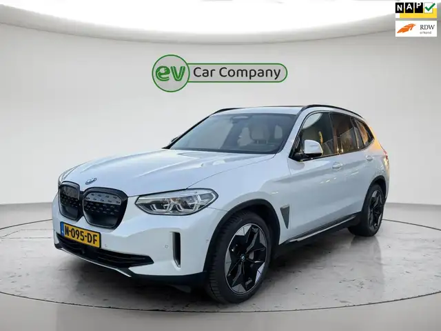 BMW iX3 High Executive 80 kWh | SOH 98% | Panoramadak | Sh
