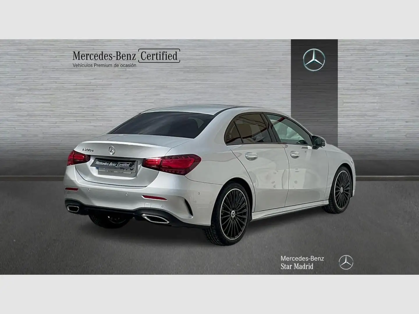 Mercedes-Benz A 200 200d Sedán 8G-DCT Argintiu - 2