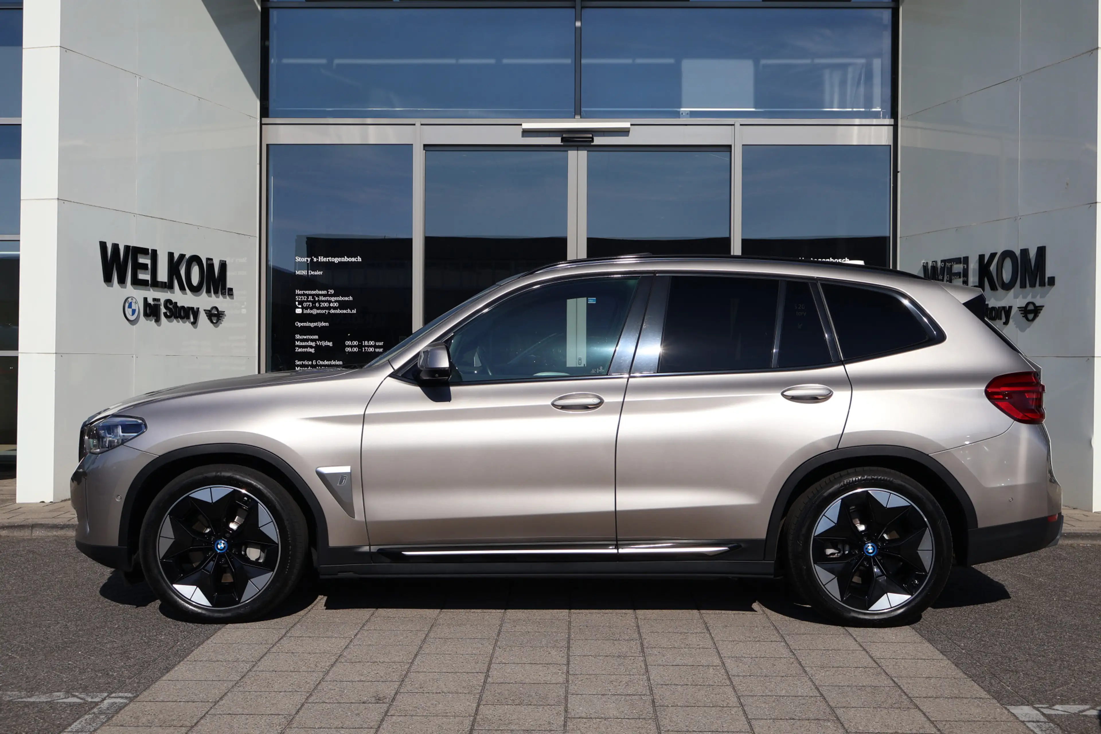 BMW iX3 High Executive / Trekhaak / Sportstoelen / Head-Up — photo 7