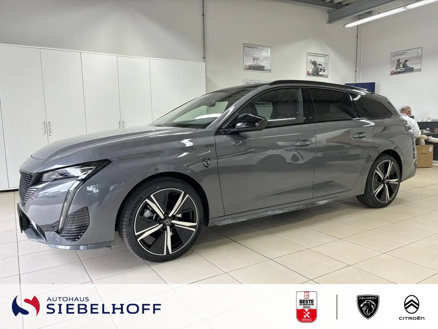 Peugeot 308 SW GT Hybrid 145 e-DSC6 Grau - 1
