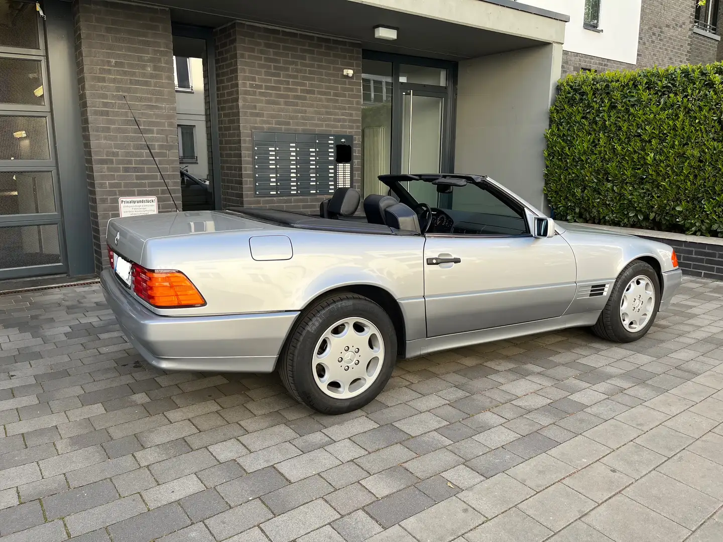 Mercedes-Benz SL 600 600 SL (R129) Silber - 1