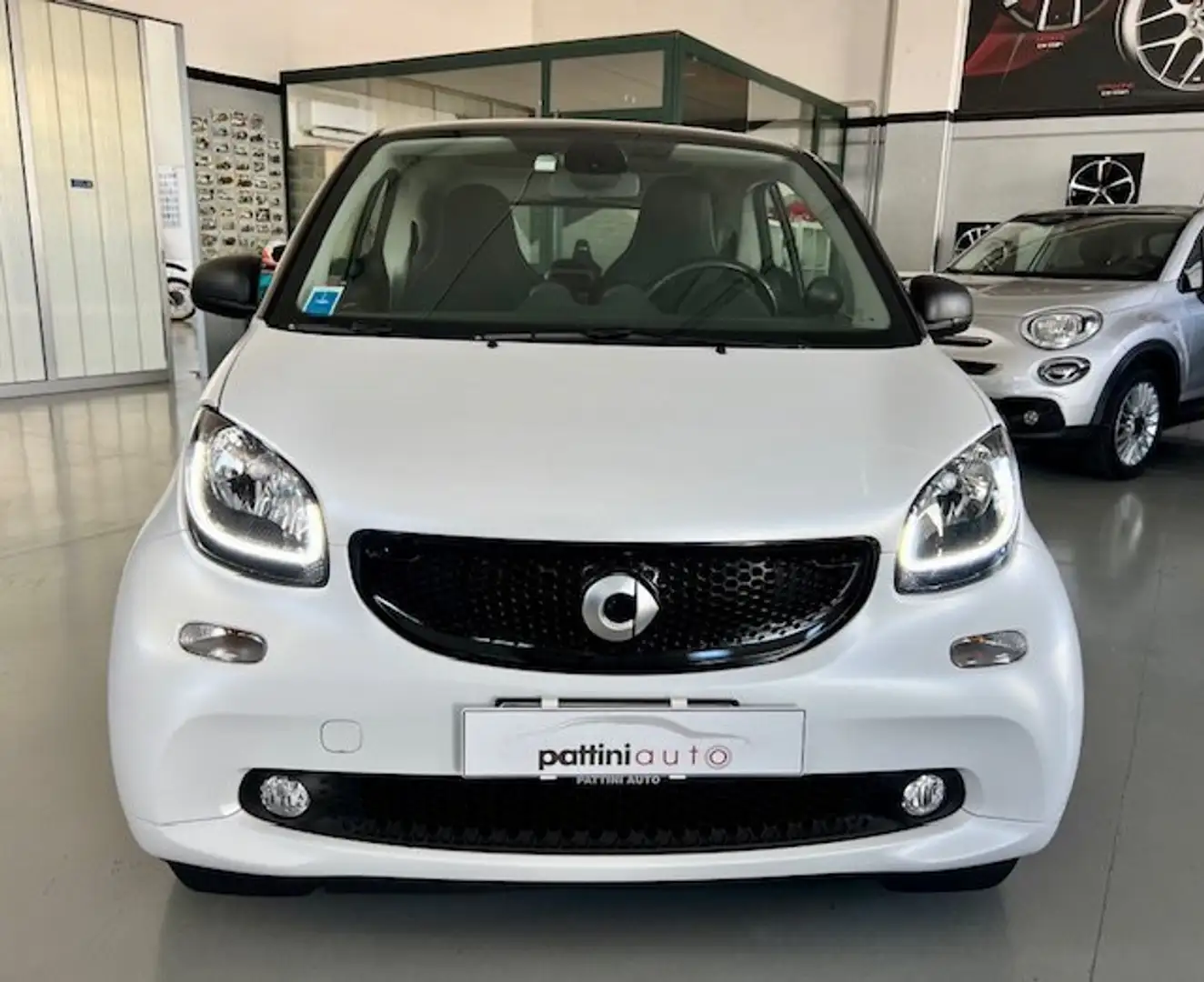 smart forTwo Fortwo III 1.0 18 th anniversary 71cv twinamic Bianco - 2