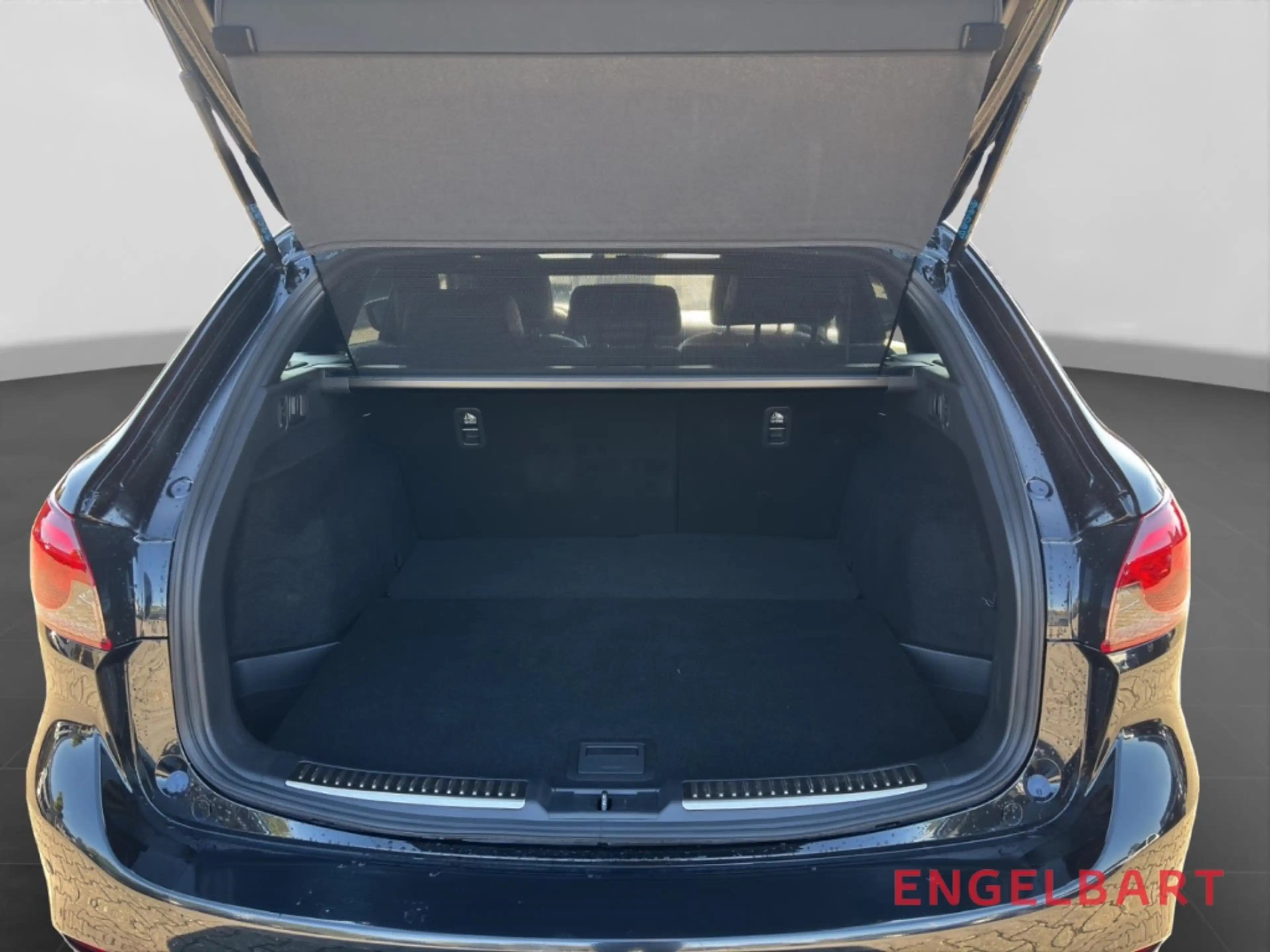 Mazda 6 Kombi Takumi HUD Navi Leder Soundsystem Bose 360 K — photo 13