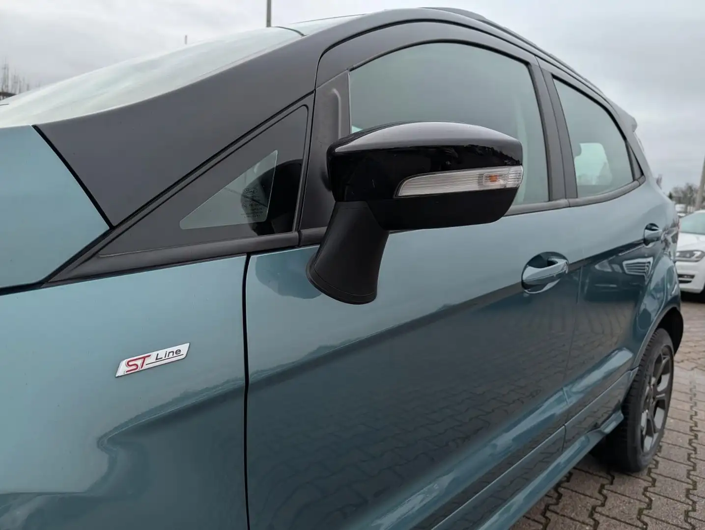 Ford EcoSport ST-Line Blau - 2