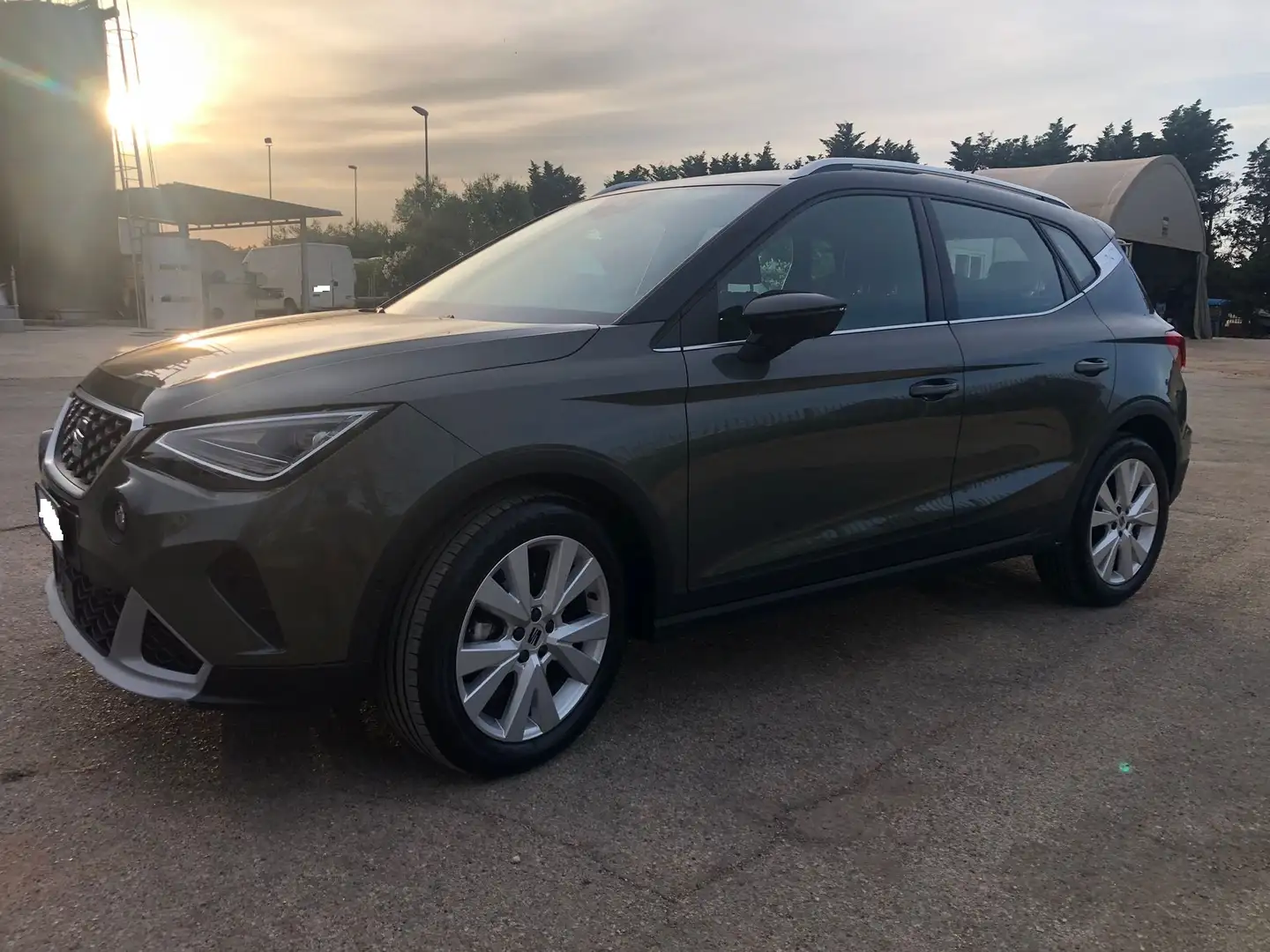 SEAT Arona Arona 1.0 ecotsi Xperience 95cv Grigio - 2