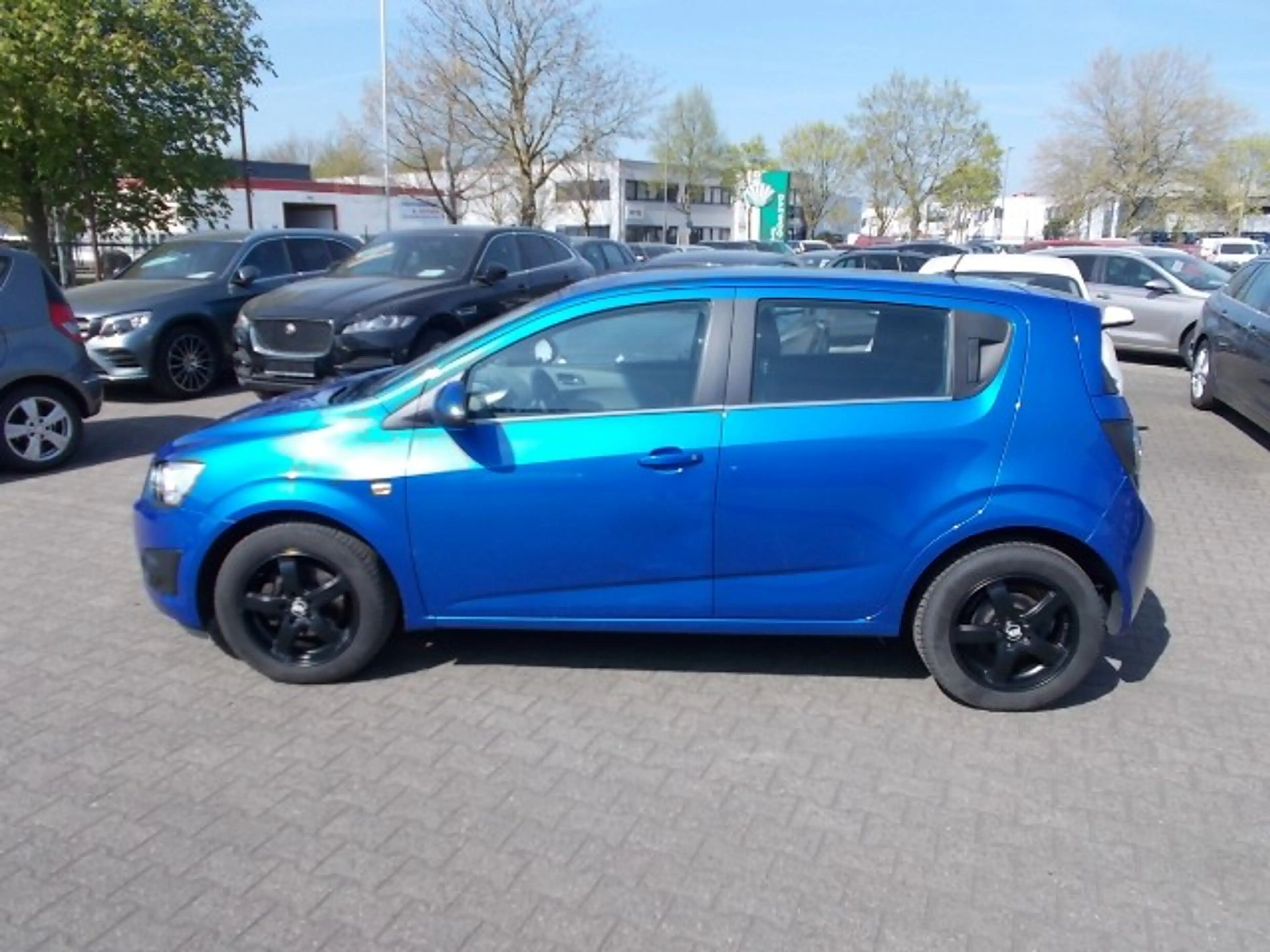 Chevrolet Aveo LTZ 1.6, Klima SHZ PDC Alu Allwetter — photo 8