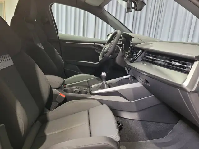 Audi A3 view 10