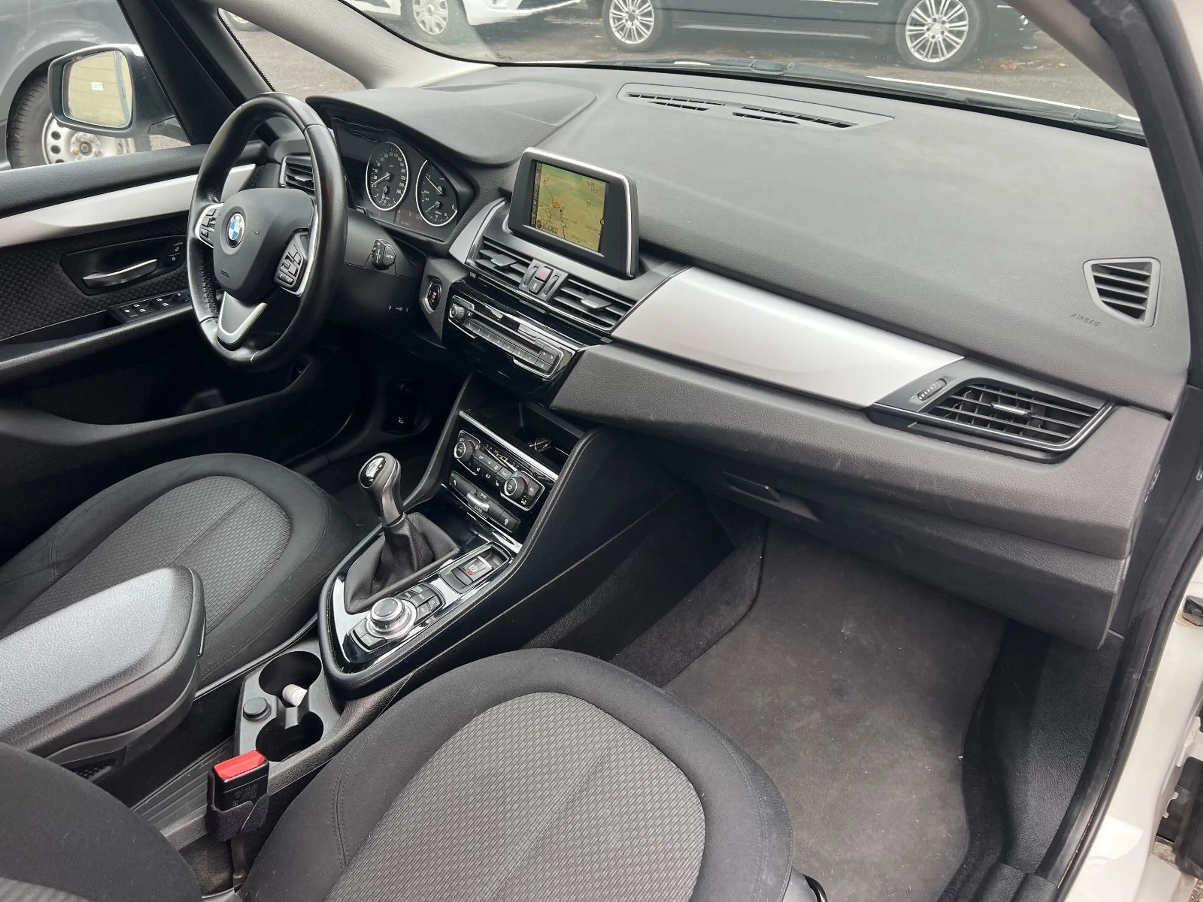 BMW 214 NAVI,KAMERA,DAB — photo 5