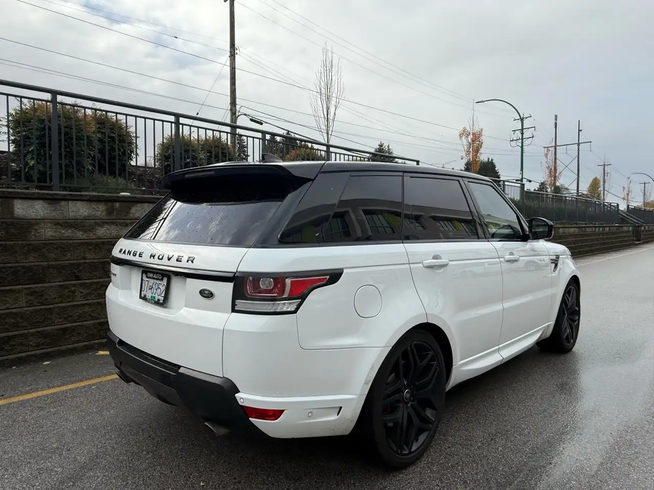 Land Rover Range Rover Sport снимка Land Rover Range Rover Sport