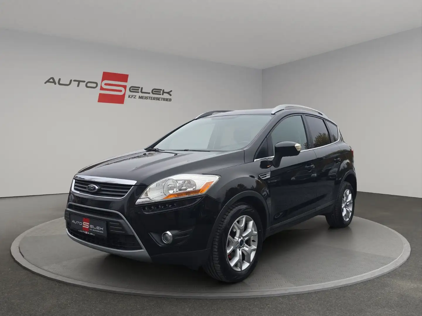 Ford Kuga Champions Edition Aus 1.Hand + Voll Service Noir - 1