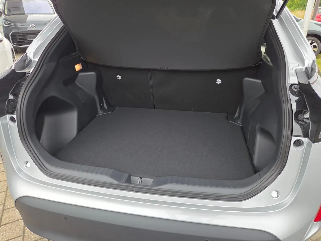 Toyota Yaris Cross 1.5 E FWD Teamplayer ACC+LED+Navi+LM 6