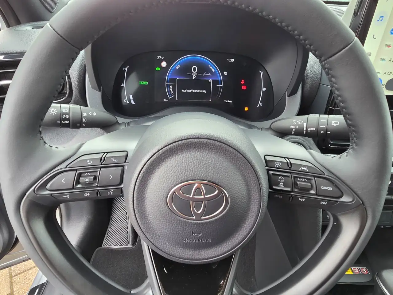 Toyota Yaris Cross 1.5 E FWD Teamplayer ACC+LED+Navi+LM 12