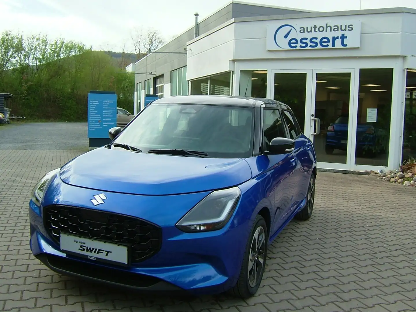 Suzuki Swift 1.2 Hybrid MT Comfort+Mit 5 Jahre Garantie Bleu - 1