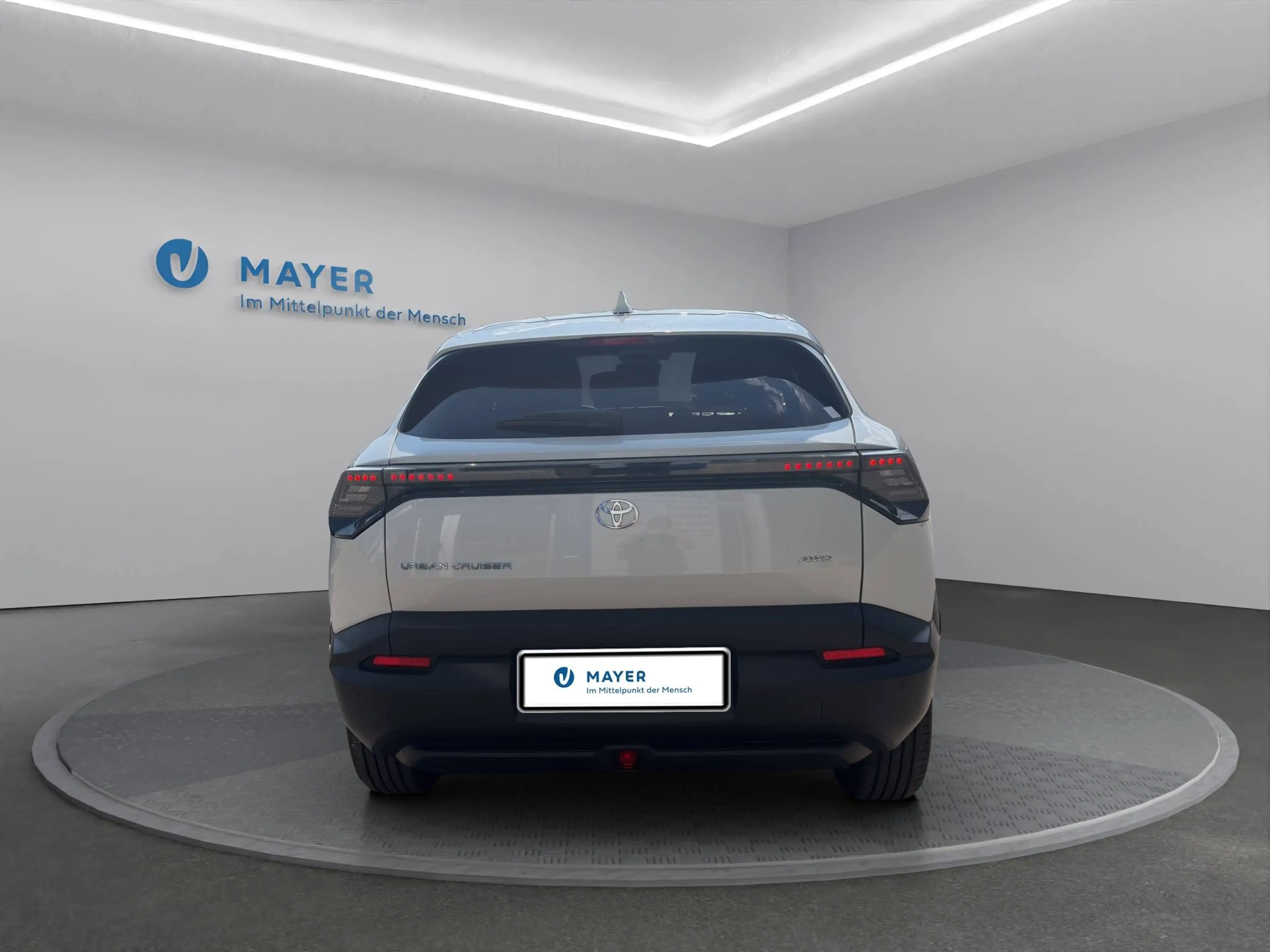 Toyota Urban Cruiser Urban Cruiser 61kWh AWD Lounge — photo 7