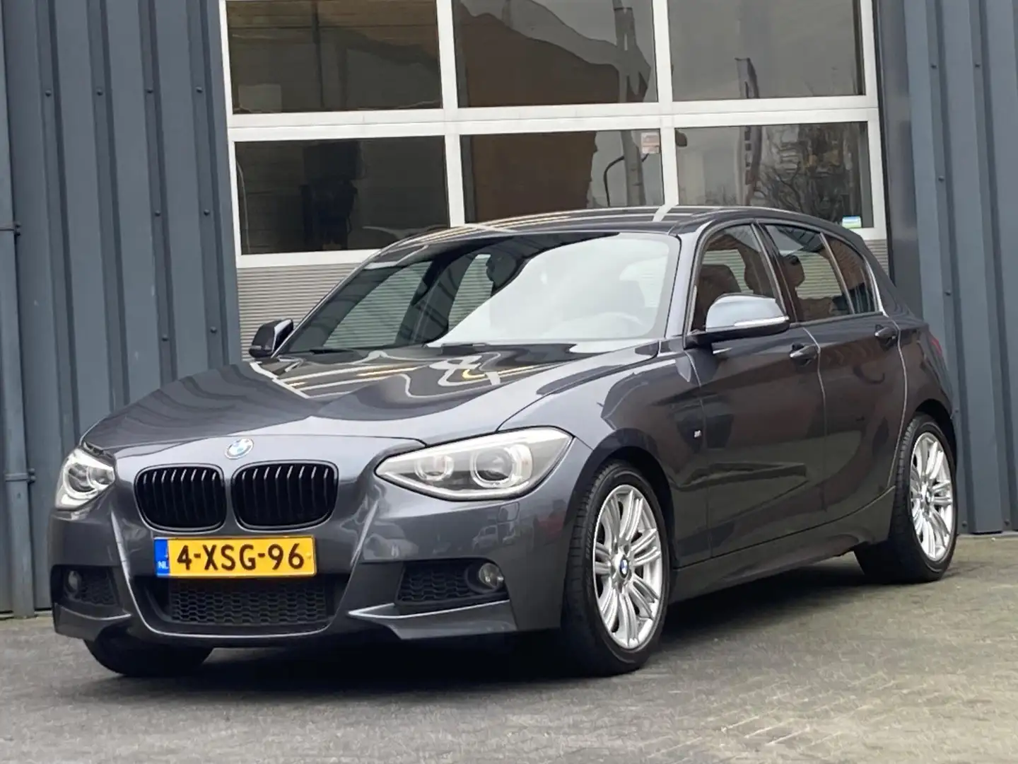 BMW 125 1-serie 125i M-Pakket Xenon Clima Navi Cruise Szary - 1