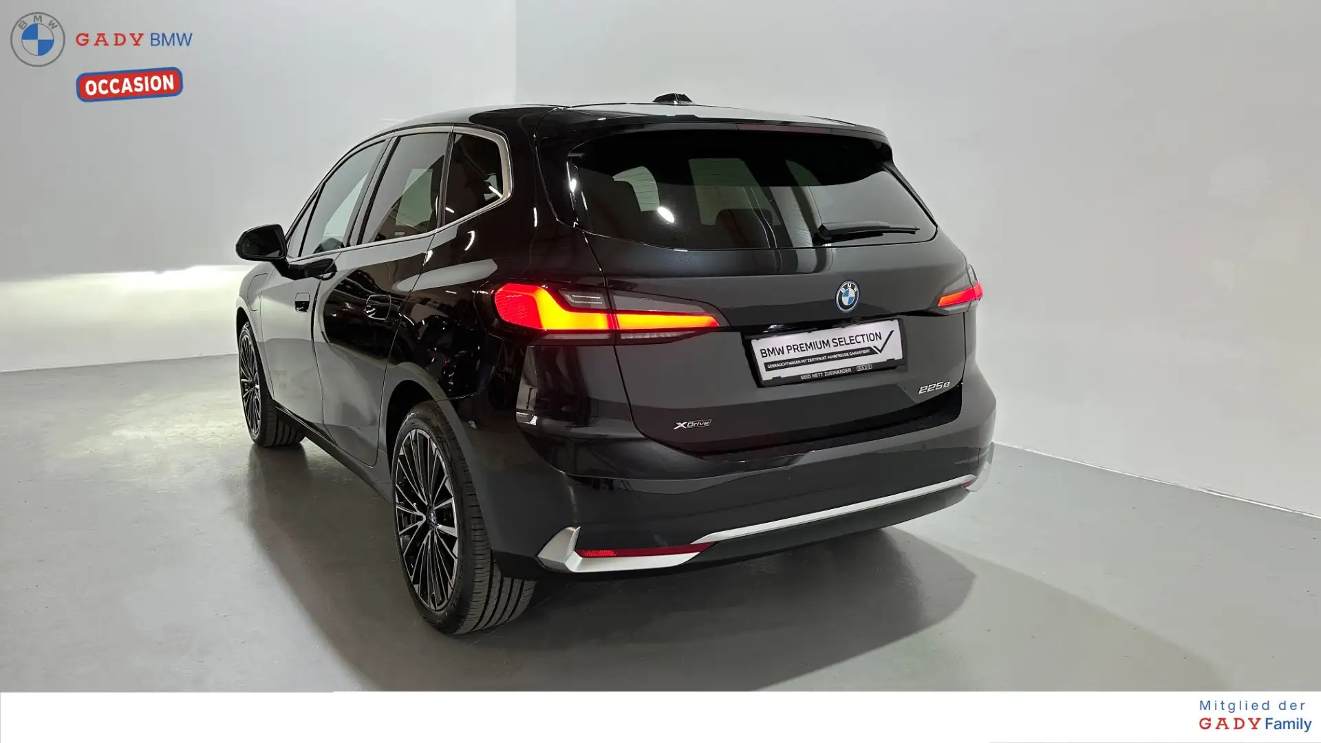 BMW 225 225e xDrive Active Tourer Negro - 2