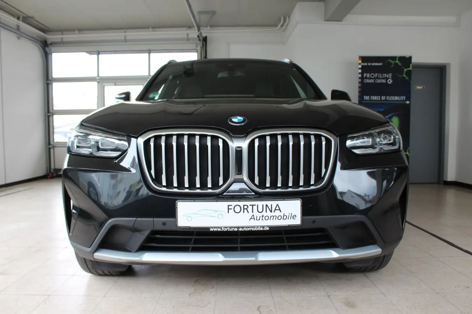 BMW X3 xDrive 20d Live Cockpit Professional LED AHK Schwarz - 2