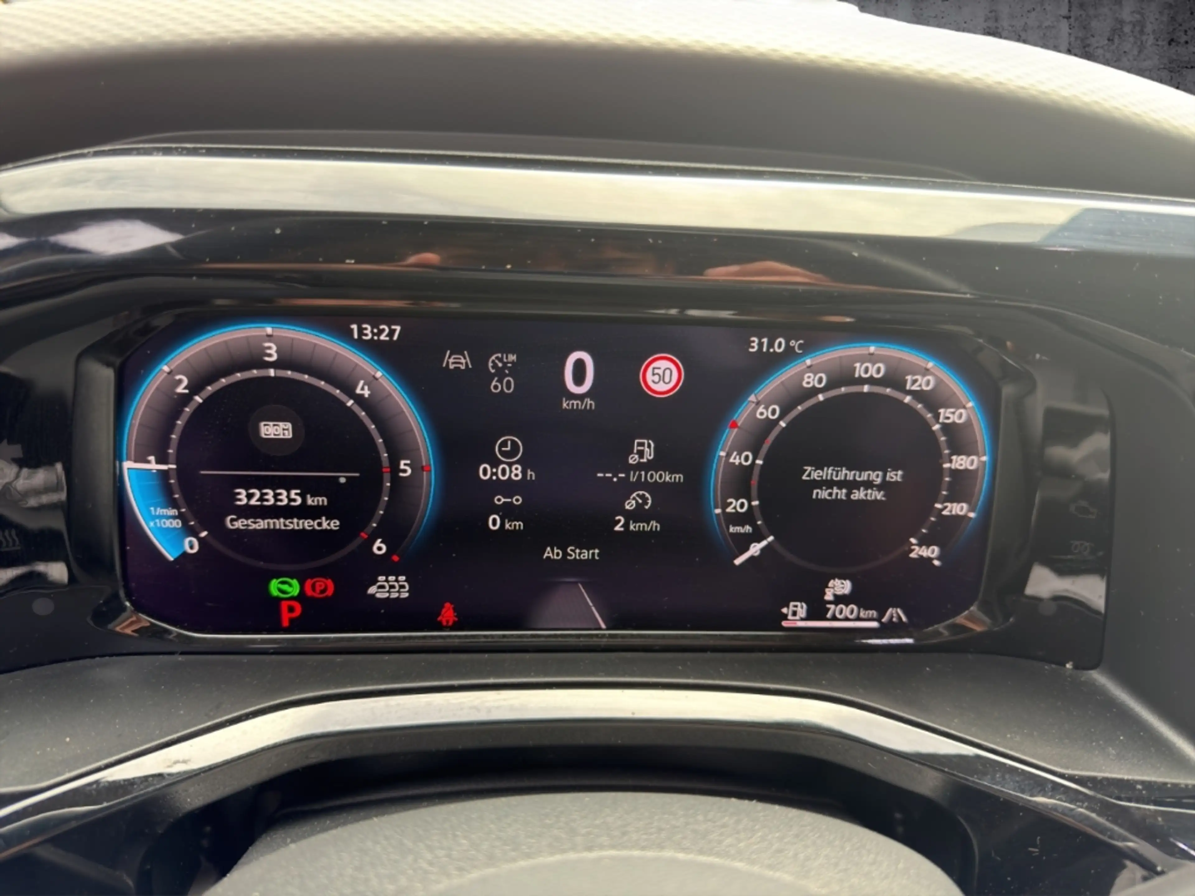 Volkswagen T7 California 2.0 TDI DSG Beach Tour STANDH LED KAMERA AHK AUFST — photo 9