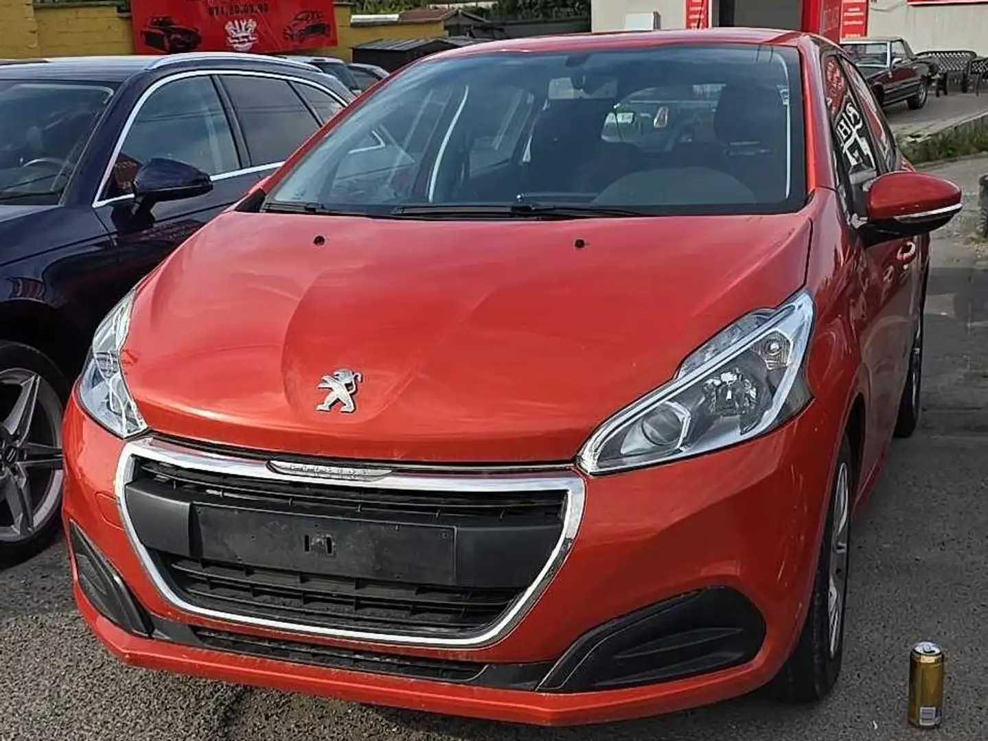 Peugeot 208 1.2i PureTech Active S Rot - 2