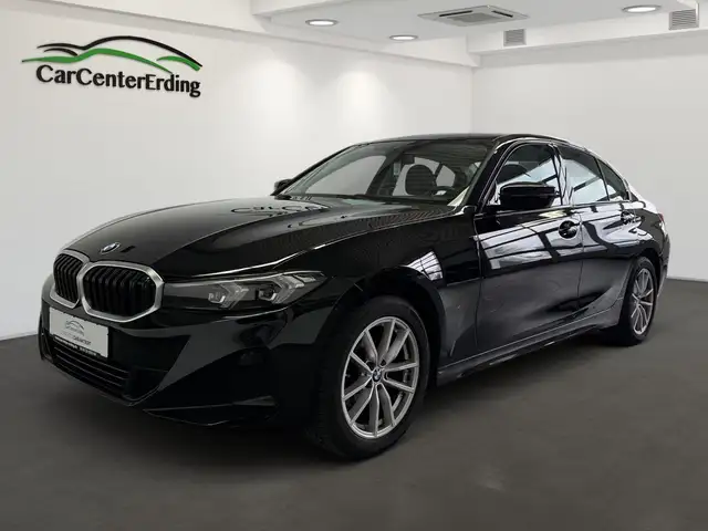 BMW 318 iLimousine*Widescreen*LED*Navi*Tempo*PDC*SHZ*