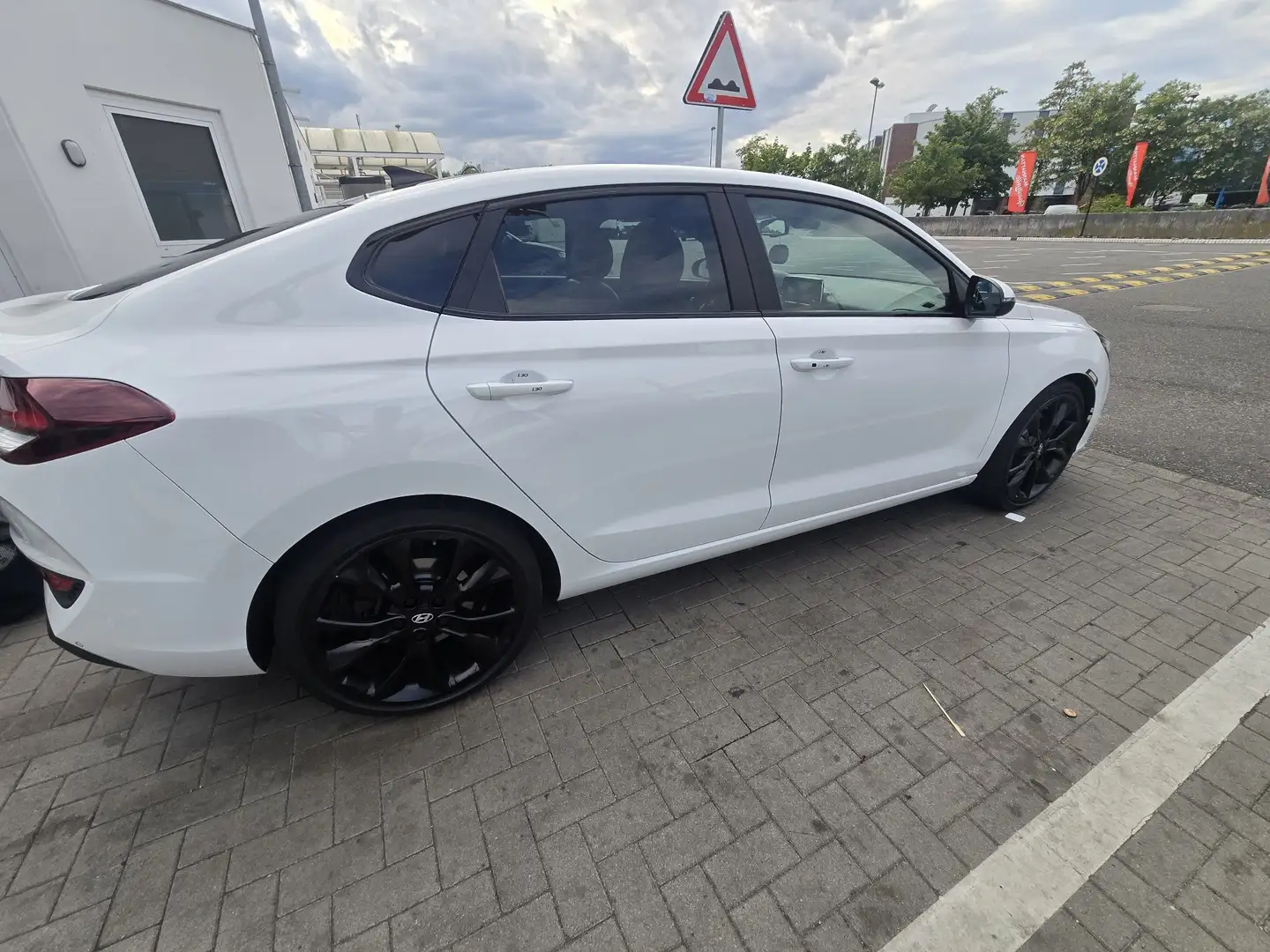 Hyundai i30 1.4 T-GDI Premium - 2