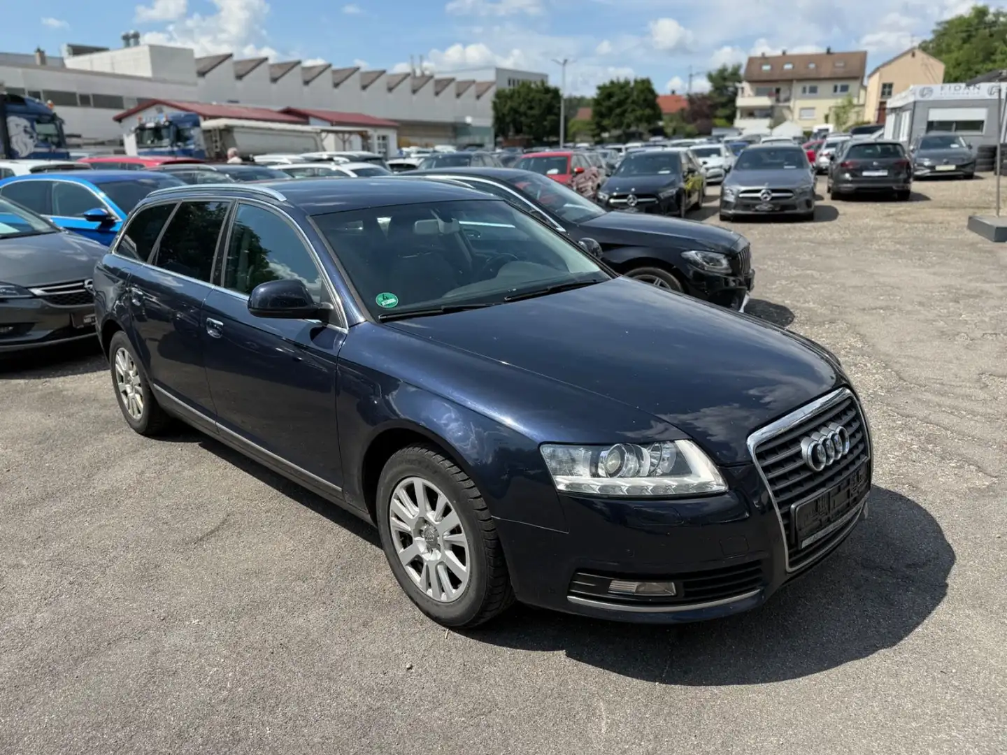 Audi A6 Avant 2.7 TDI*XEN*NAVI*PDC*LEDER*AHK*EUR5 Bleu - 1