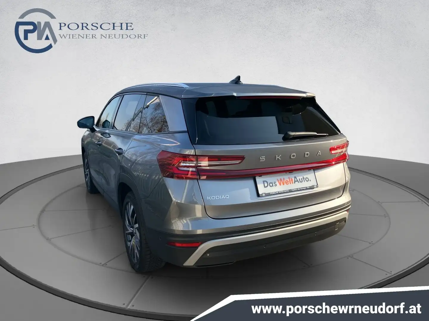 Skoda Kodiaq Selection TSI mHEV DSG Grau - 2