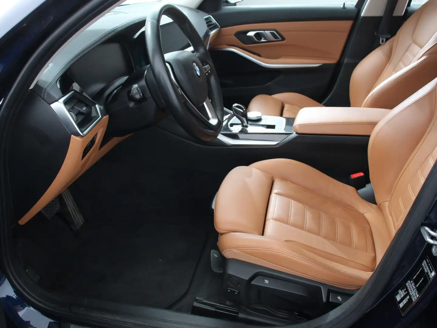 BMW 318 3-serie Touring 318i High Executive Edition Leder Blauw - 2