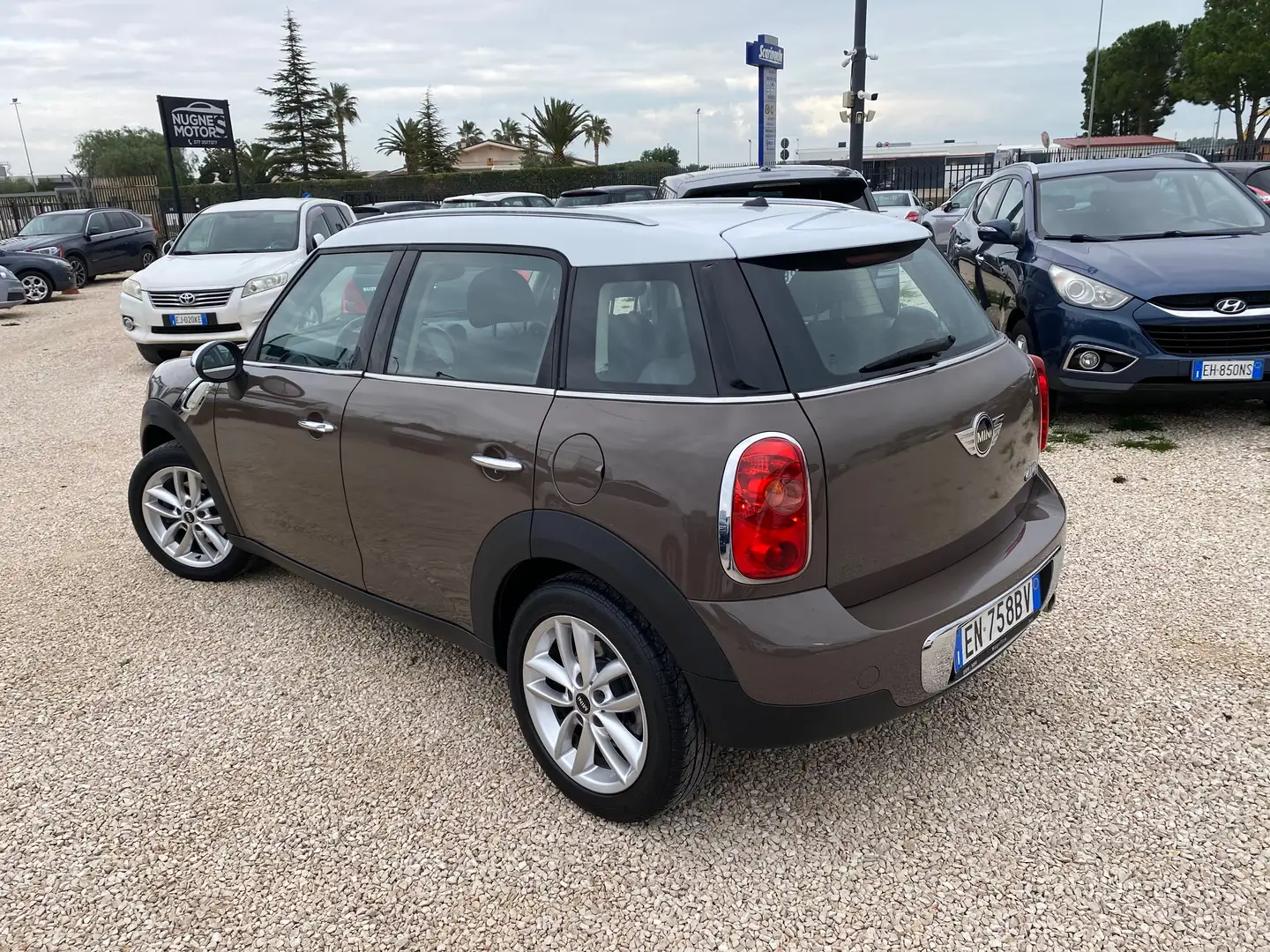 MINI Cooper D Countryman Mini Countryman R60 2.0 auto Bruin - 2