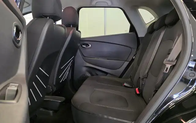 Renault Captur view 11