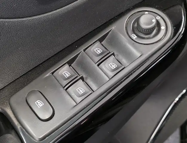 Renault Captur view 14