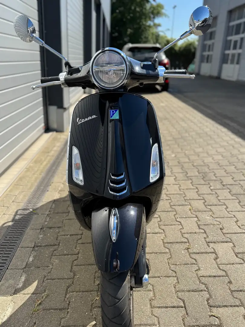 Vespa Primavera Schwarz - 1