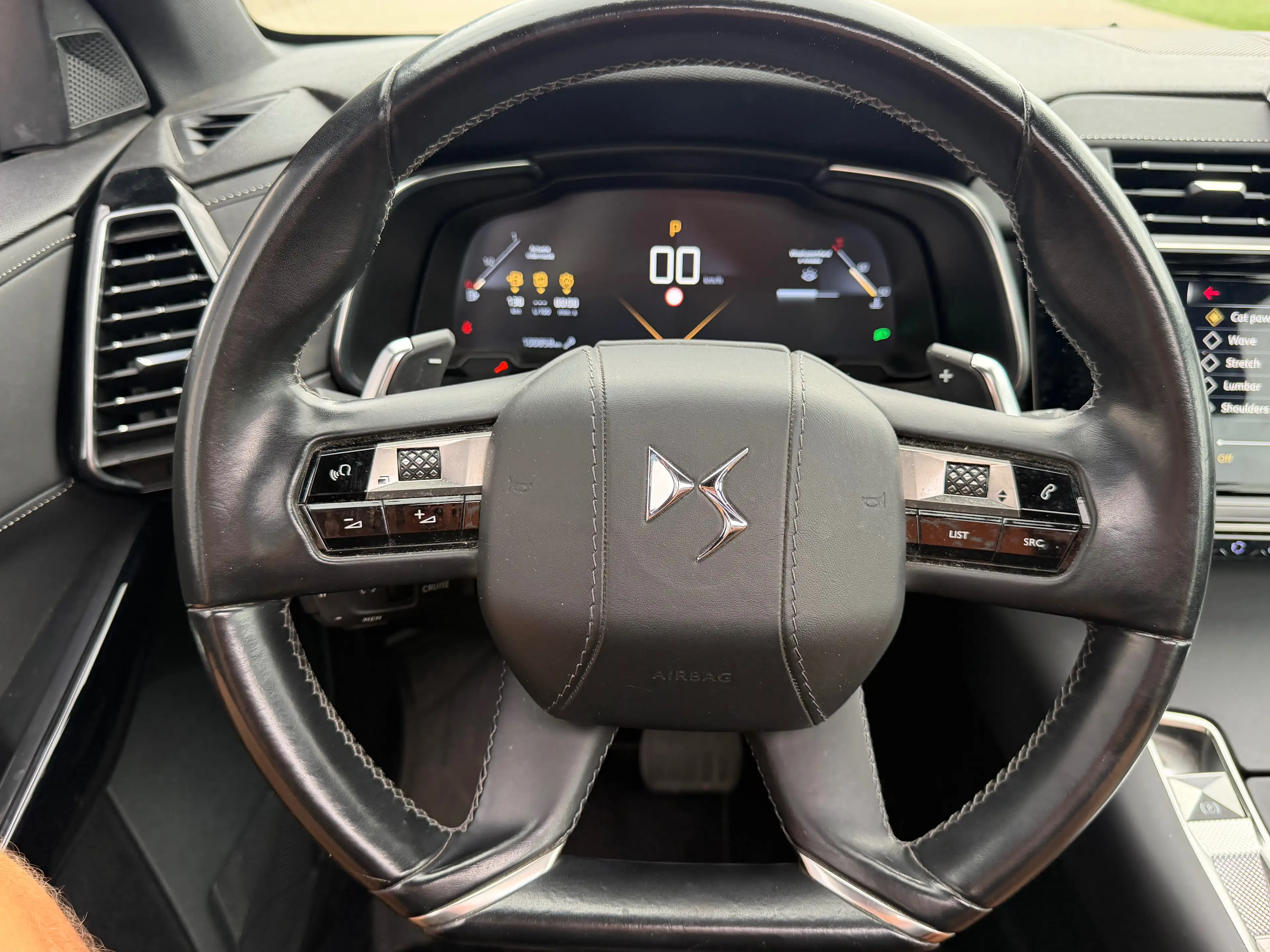 DS Automobiles DS 7 Crossback 1.6 PureTech OPERA Euro 6d/ CARPLAY/ CAM/ PANO/ LEDER — photo 10