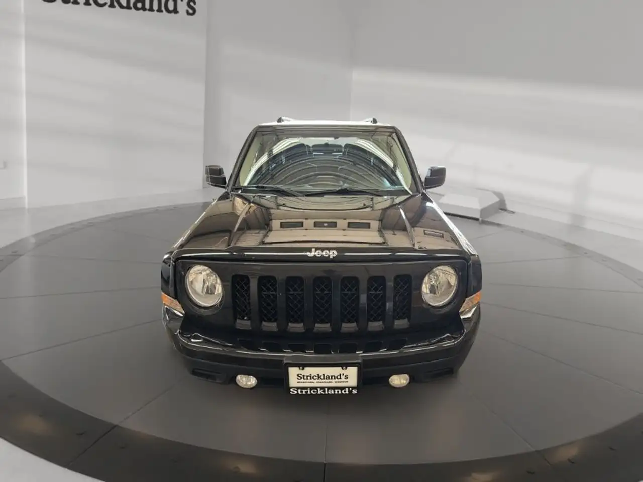 Jeep Patriot снимка Jeep Patriot