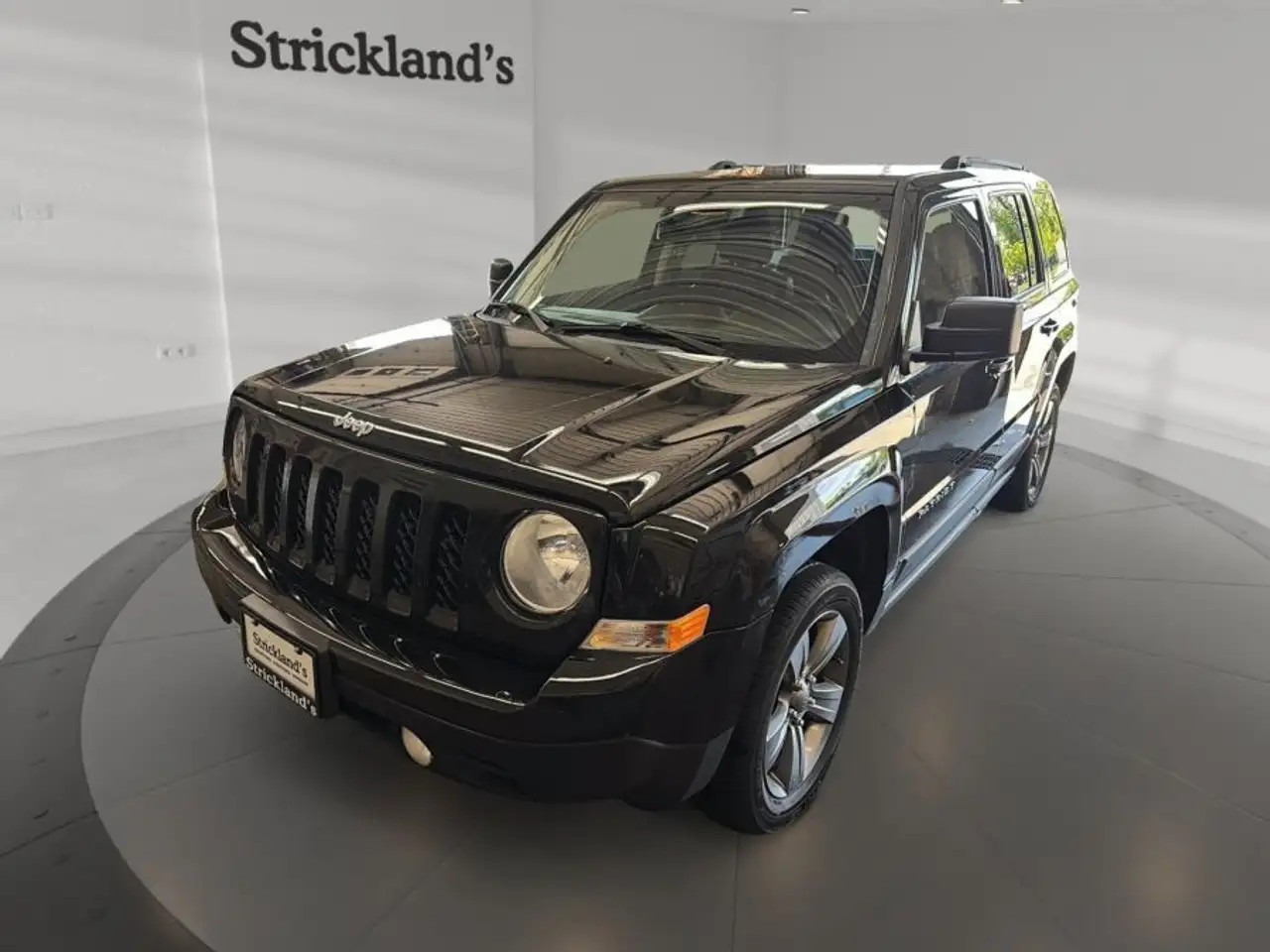 Jeep Patriot снимка Jeep Patriot