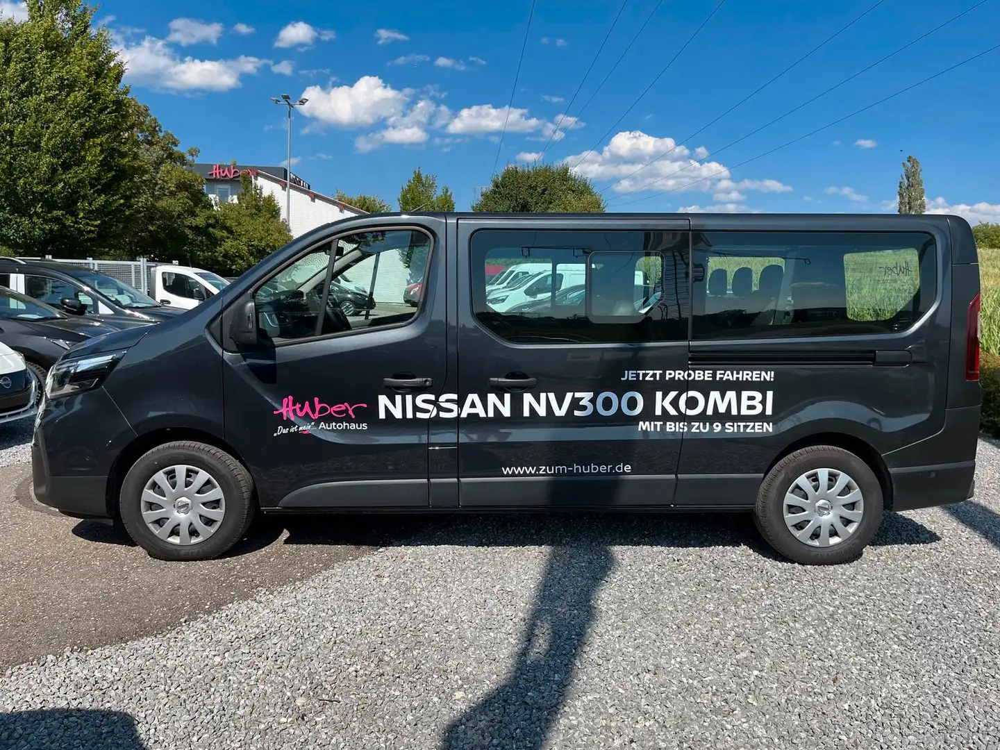 Nissan Primastar L2H1 DCT - N-Connecta 8-Sitze Navi Gris - 2